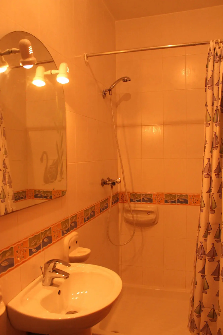 Harbour Lights Apartments