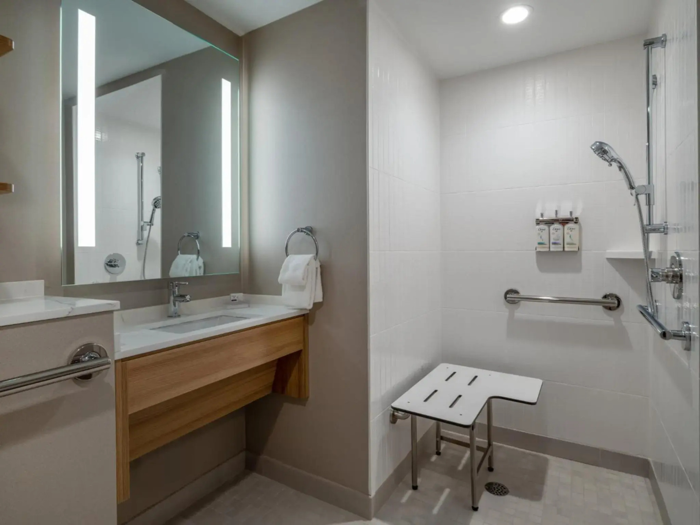 Staybridge Suites Chicago O'Hare - Rosemont by IHG