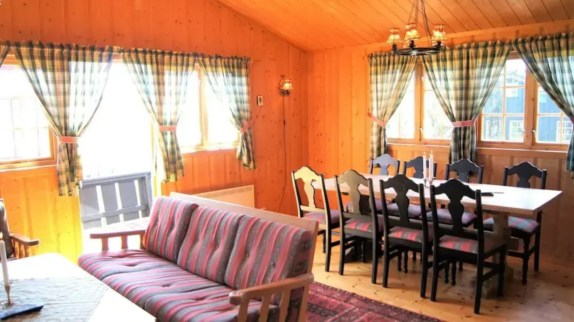 Torsetlia Fjellstue og Hyttegrend