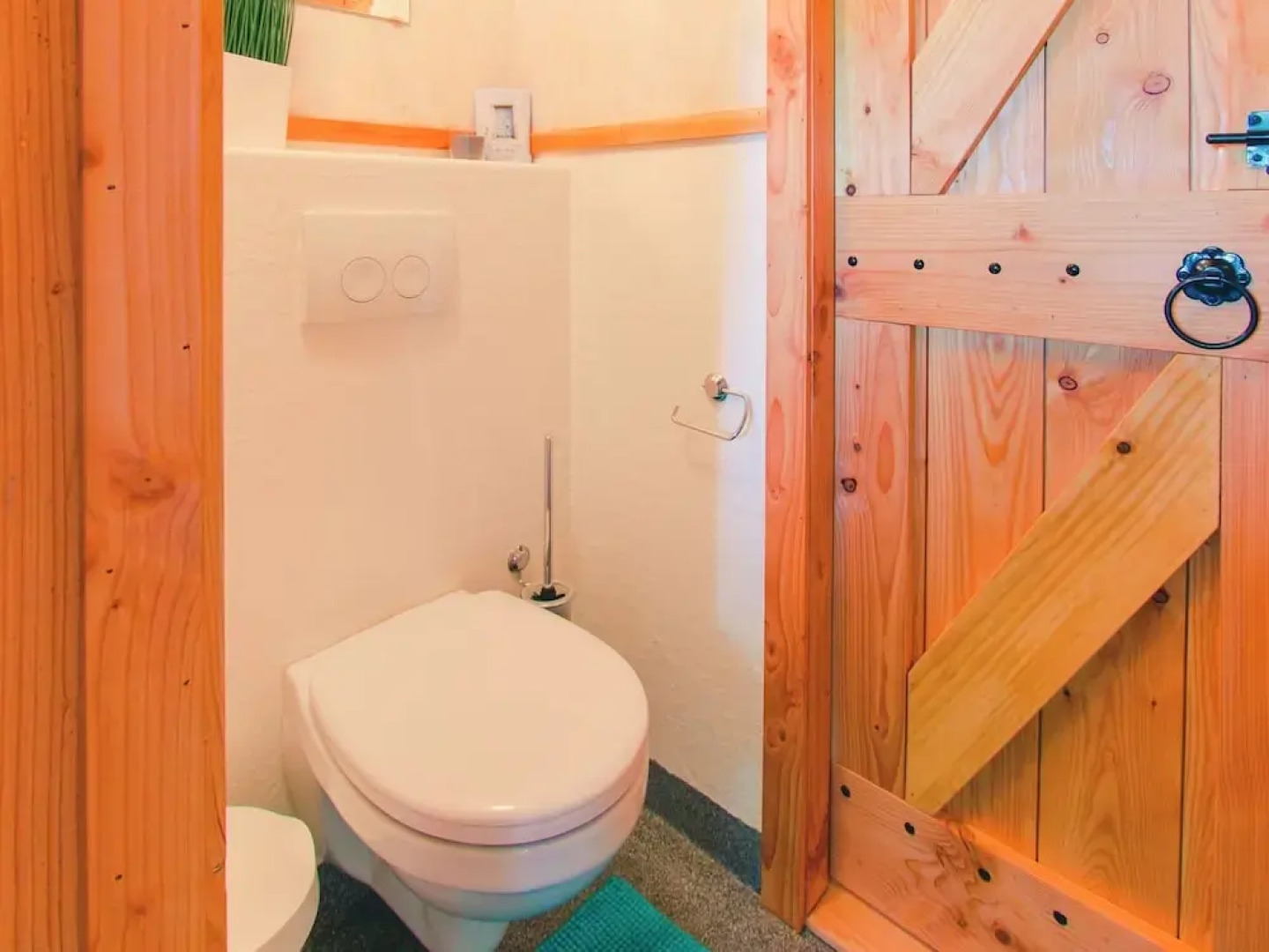 Cottage With Terrace on the River De Regge