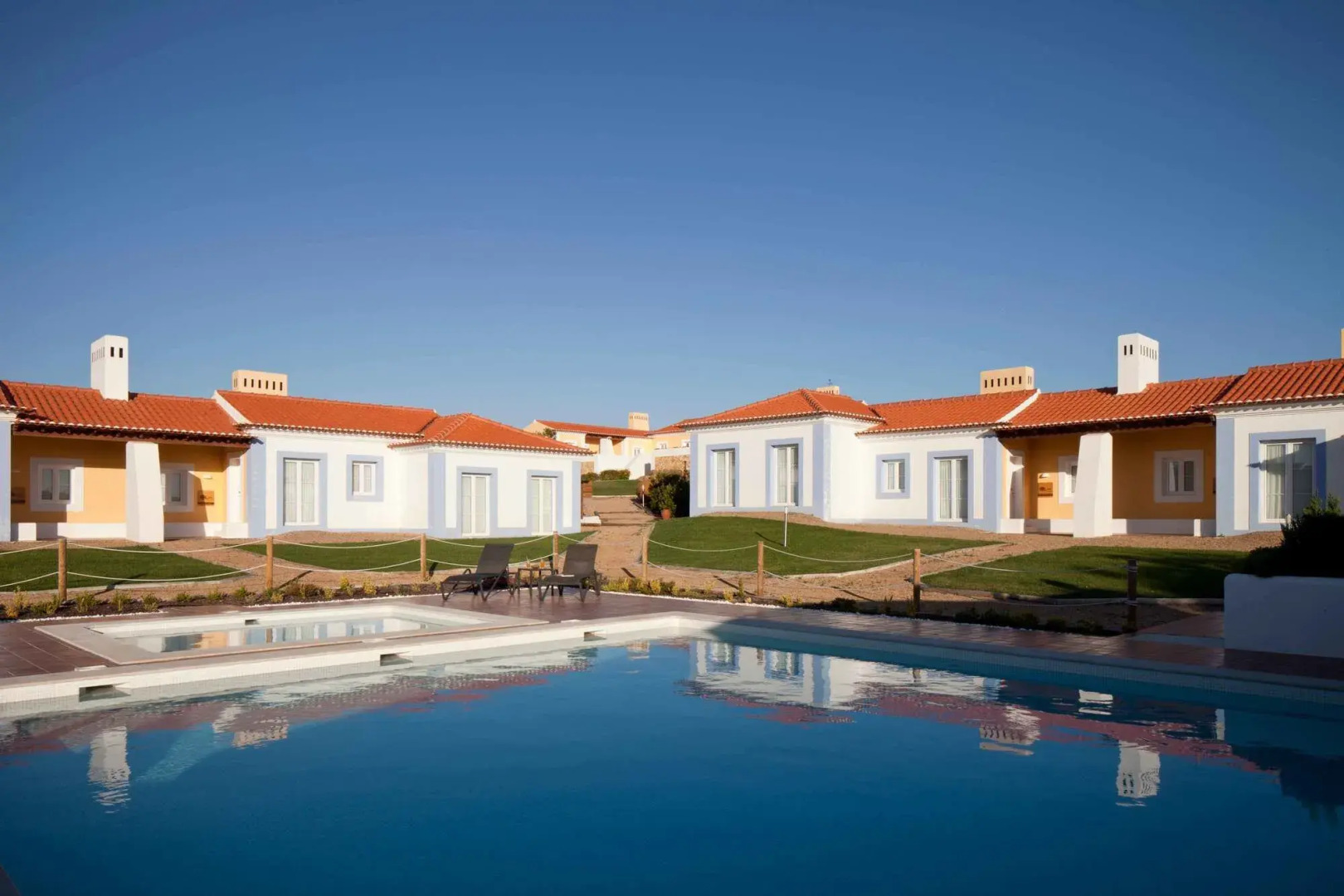 Monte do Giestal - Casas de Campo and Spa