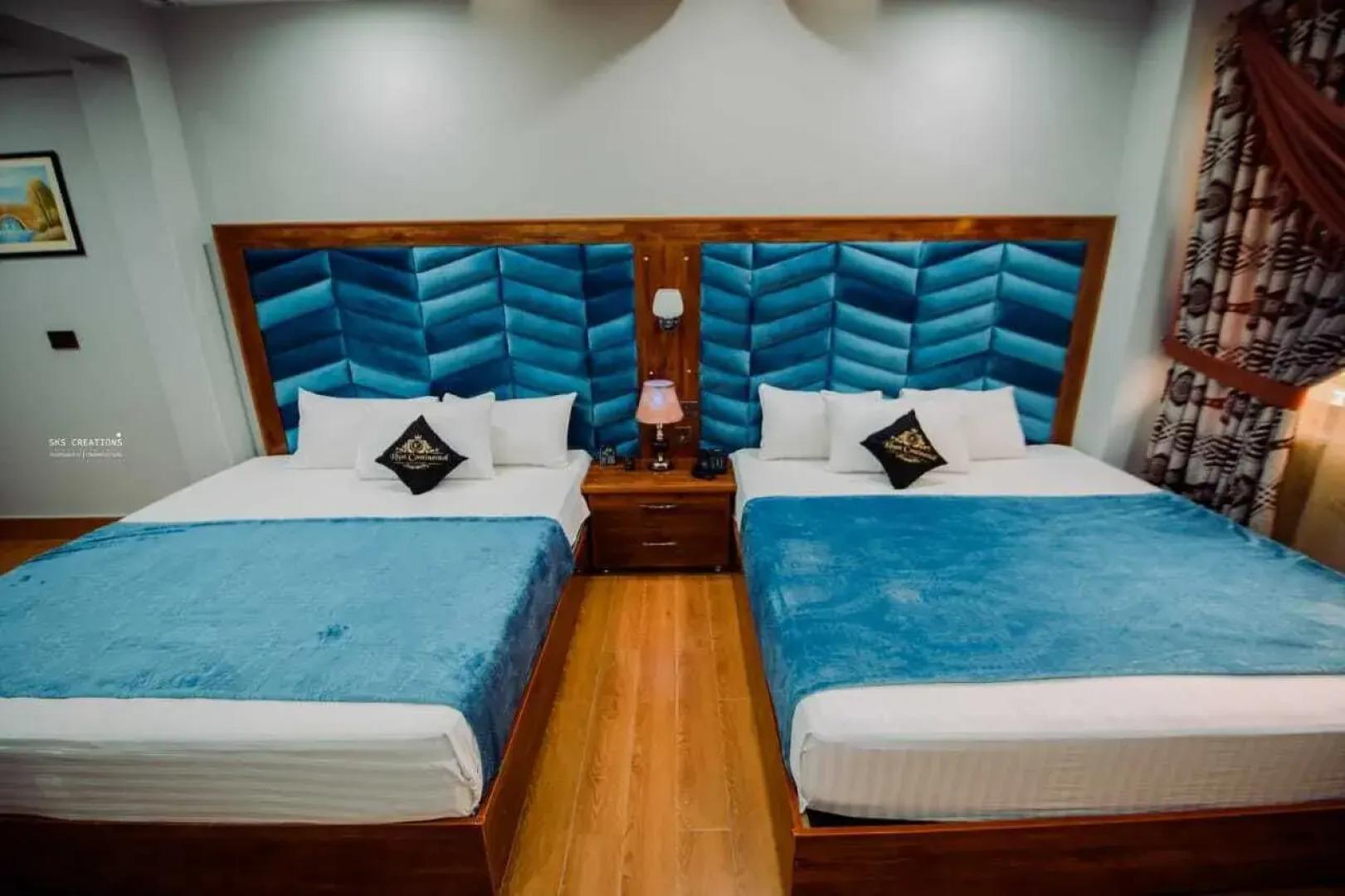 Khan Continental Hotel & Restaurant