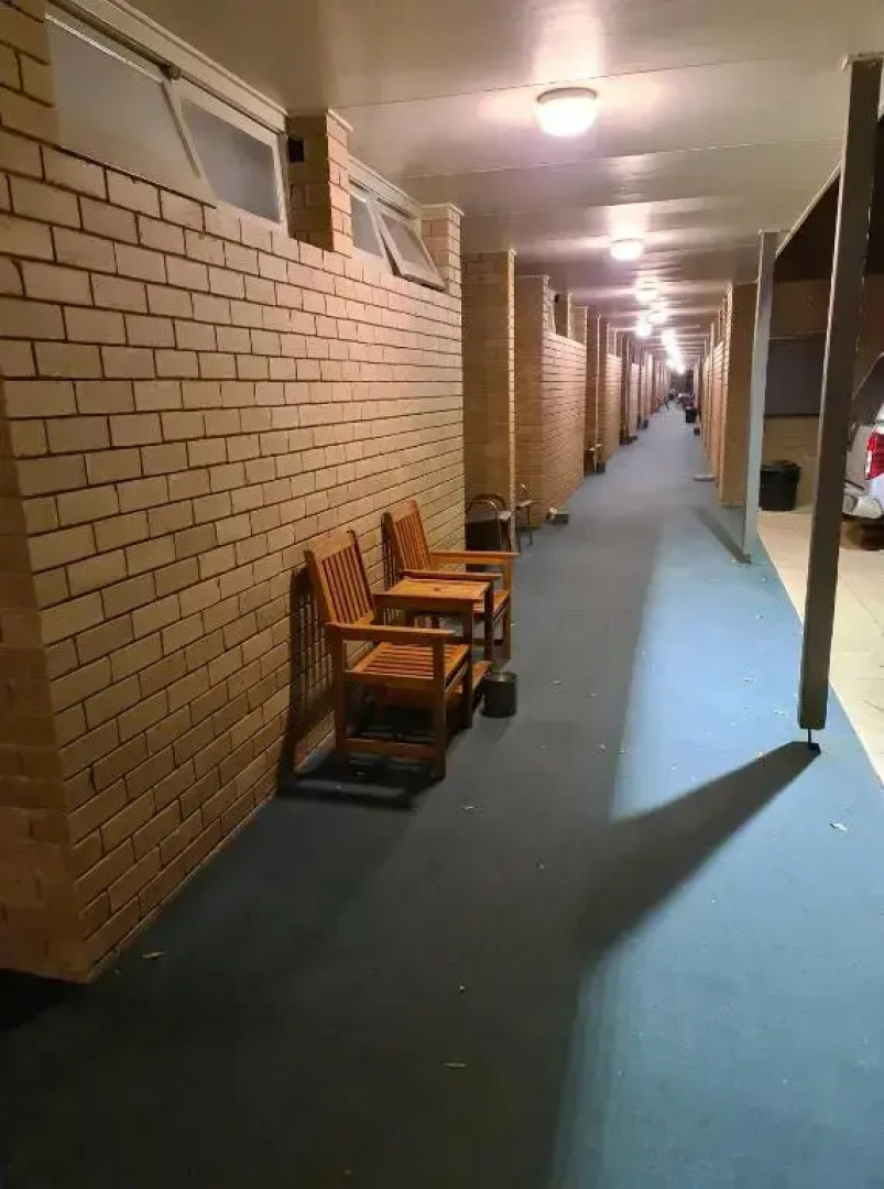 Cottonwood Motor Inn