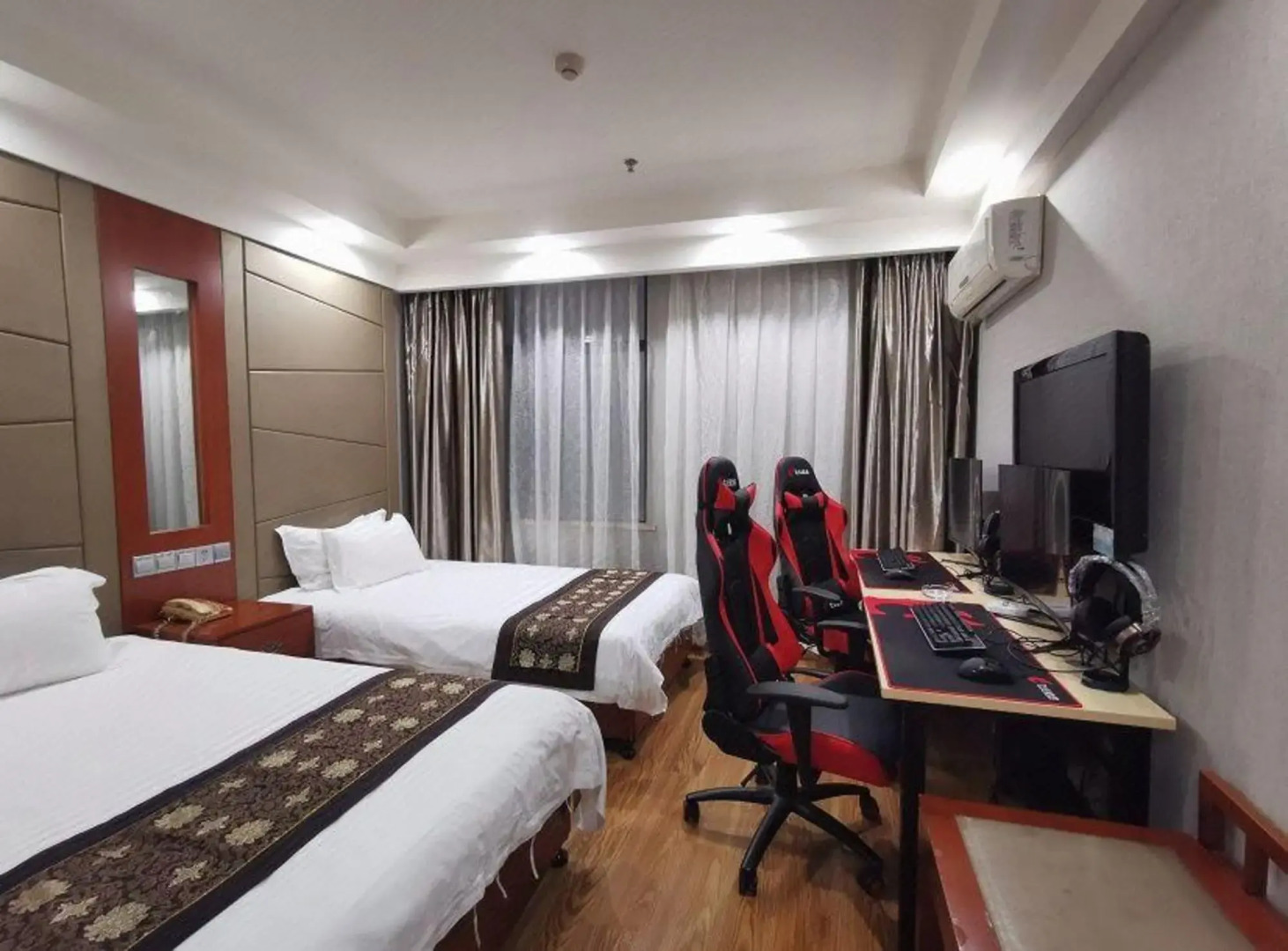 Bin Jiang International Hotel