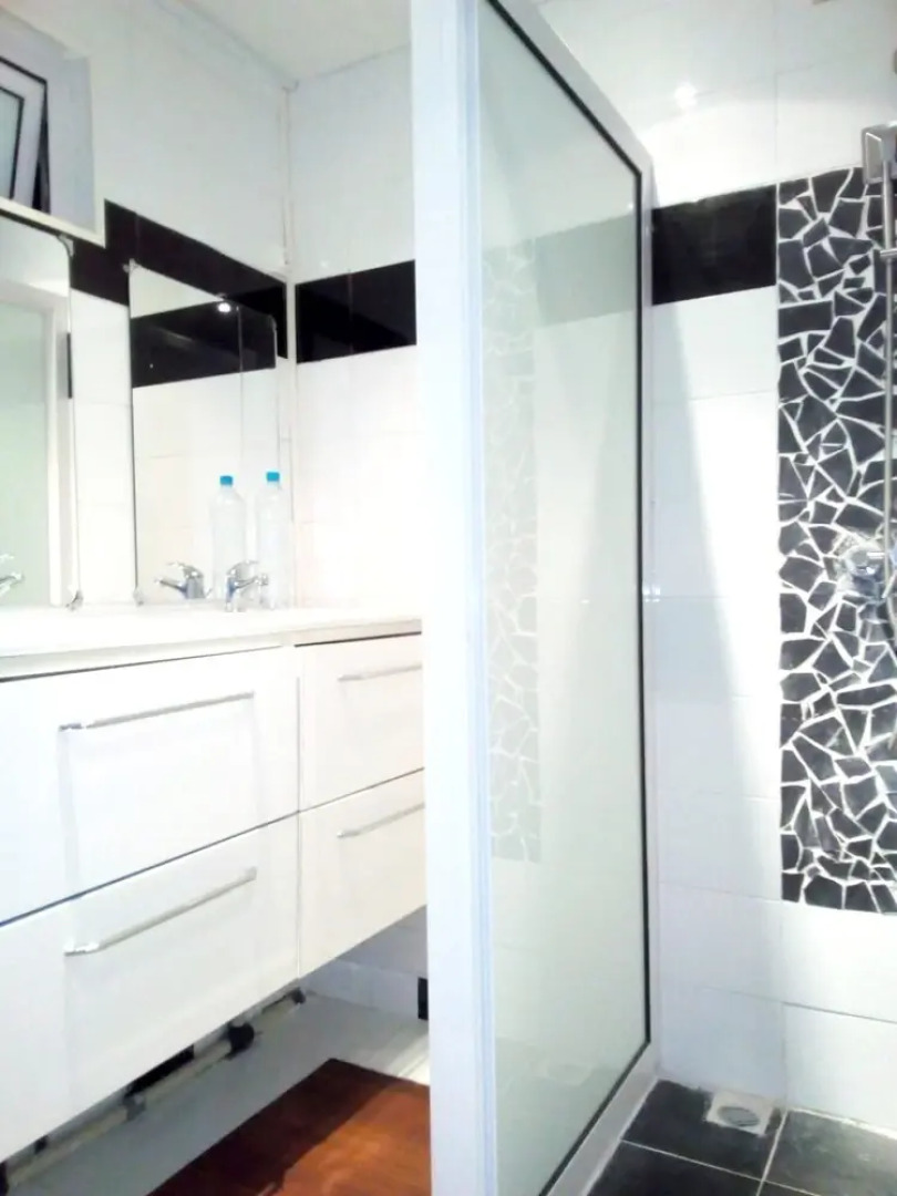 House With 2 Bedrooms in Chemin Grenier, With Terrace