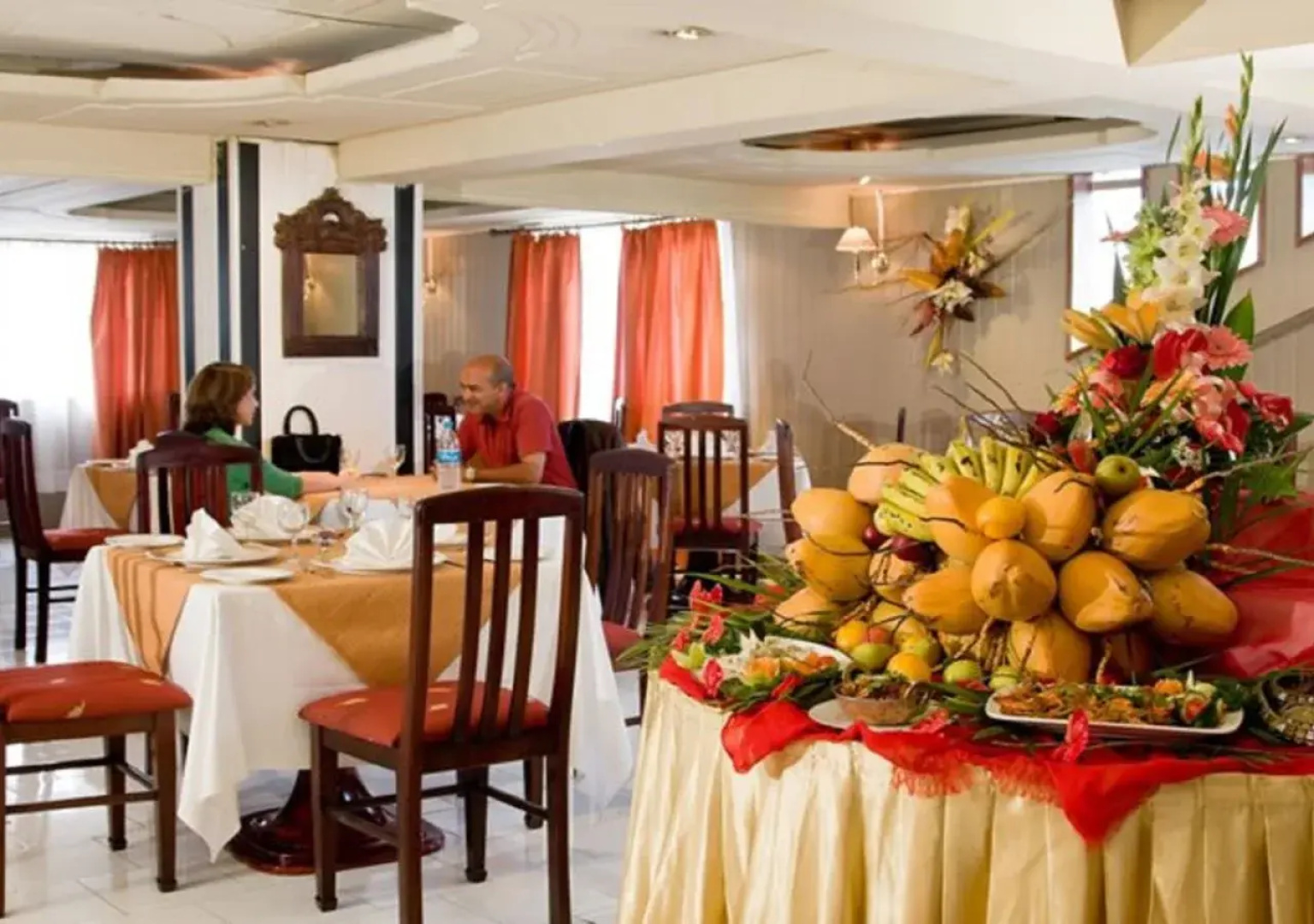 Gold Nest Hotel