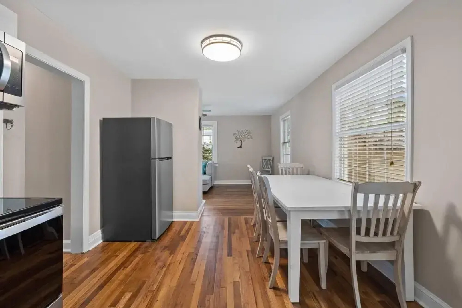 The Anchor Cottage 3 Bedroom Home by RedAwning