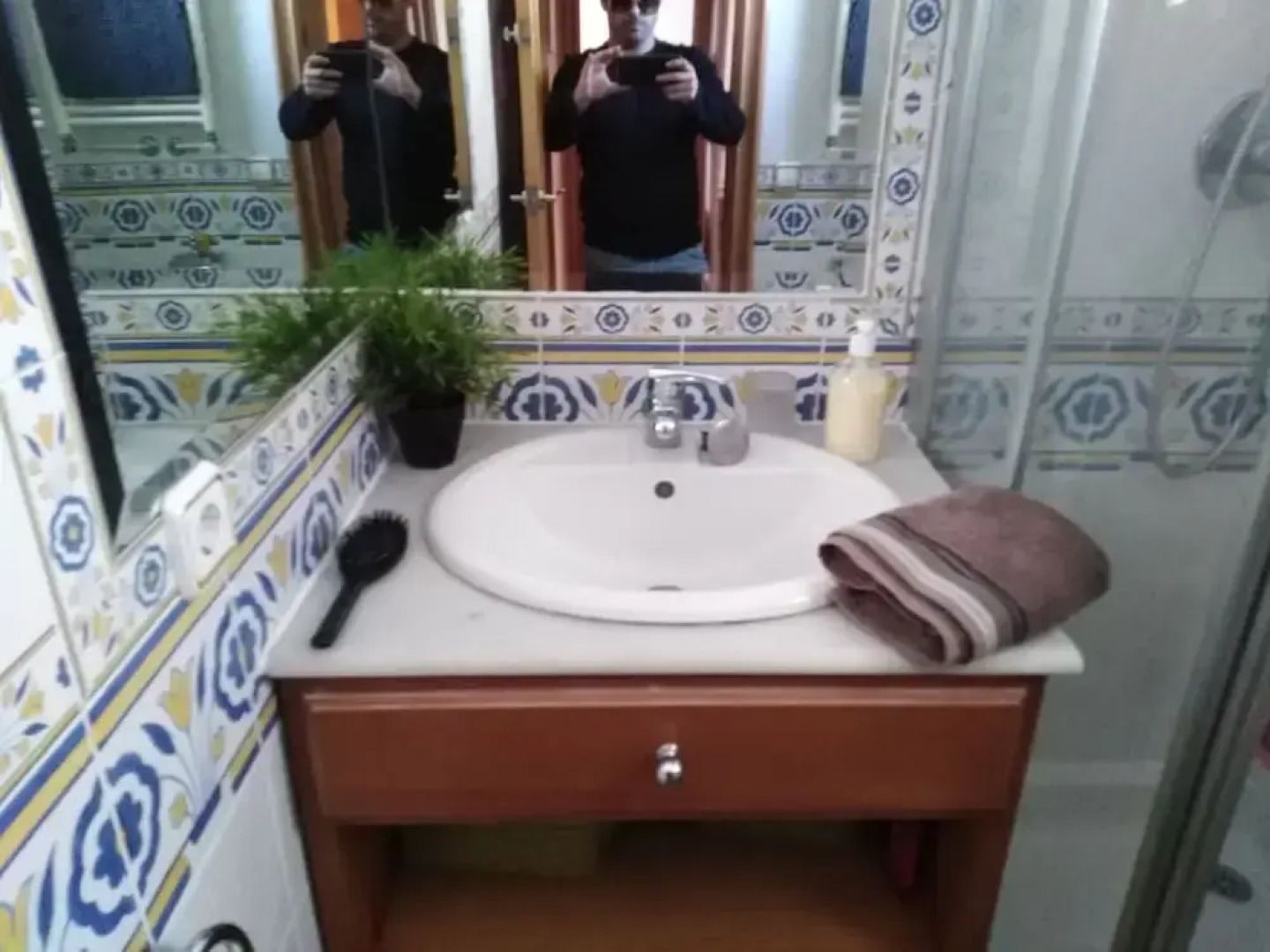 Private Rooms - Fira 2