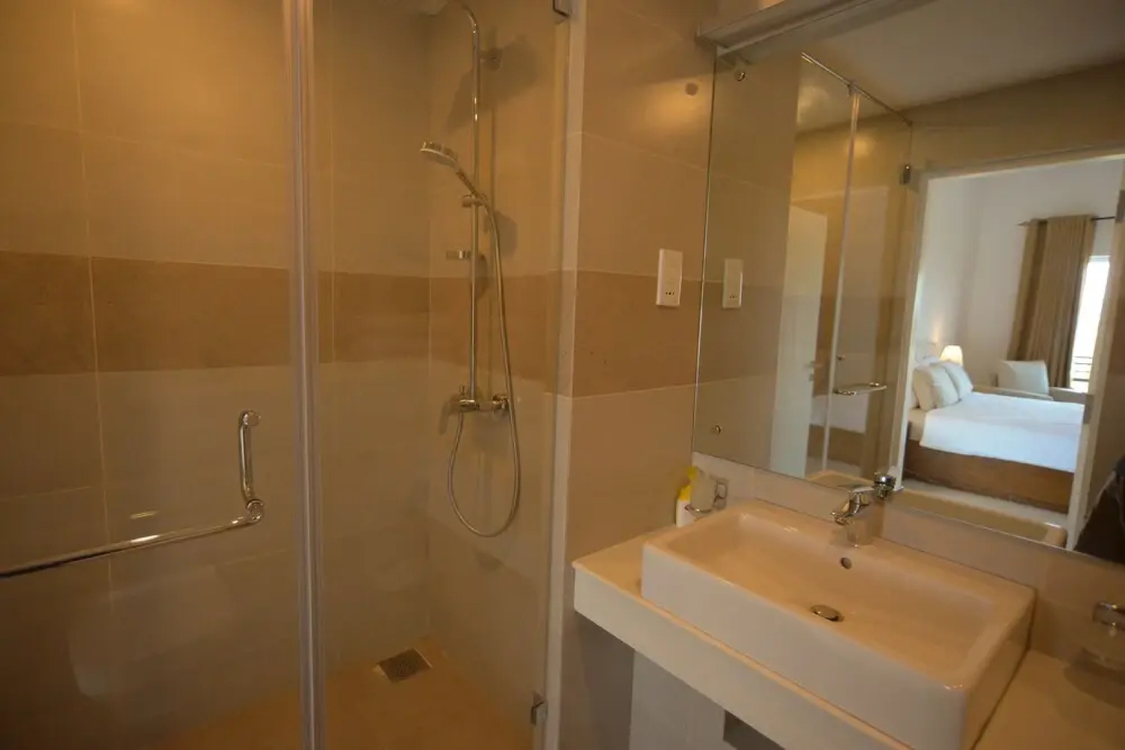 De Saram Residencies