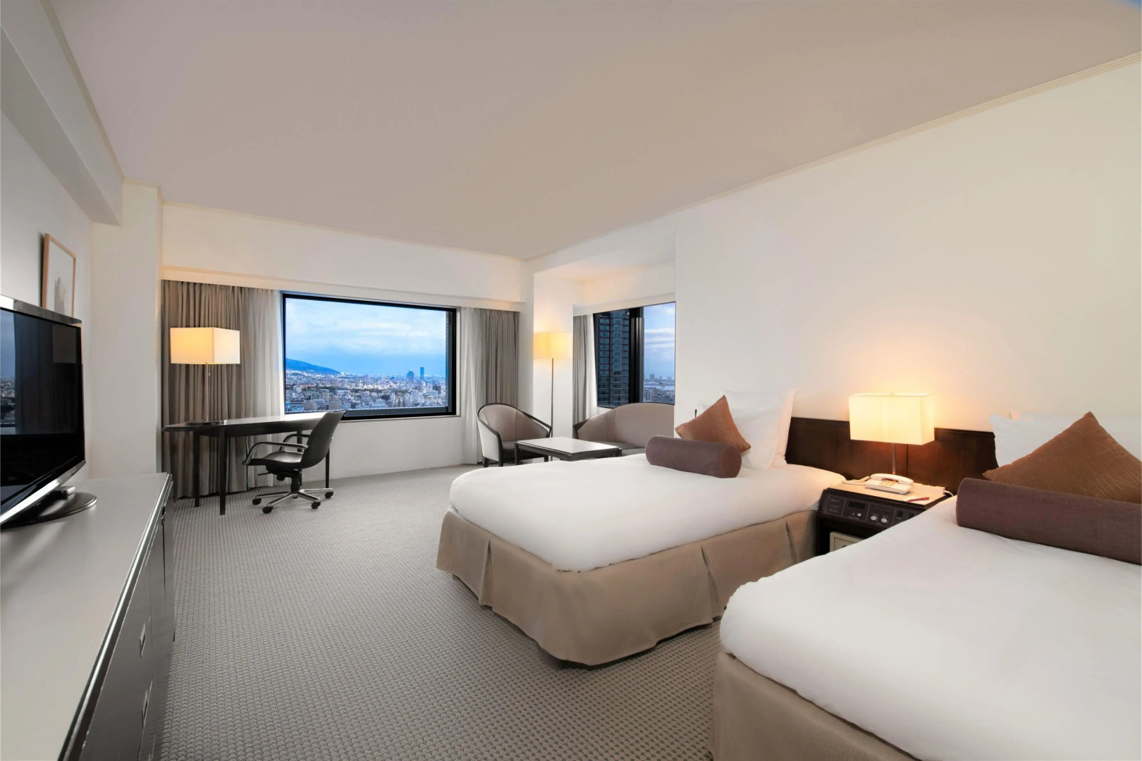 ANA Crowne Plaza Kobe by IHG