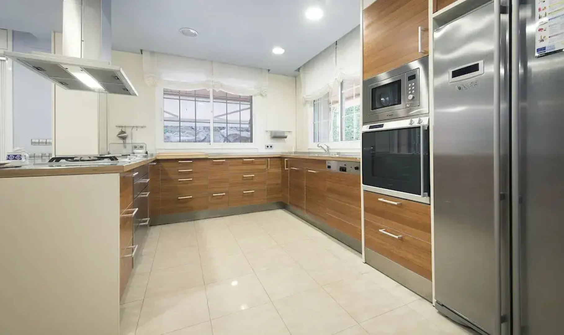 Villa Arrabassada Beach Th 09