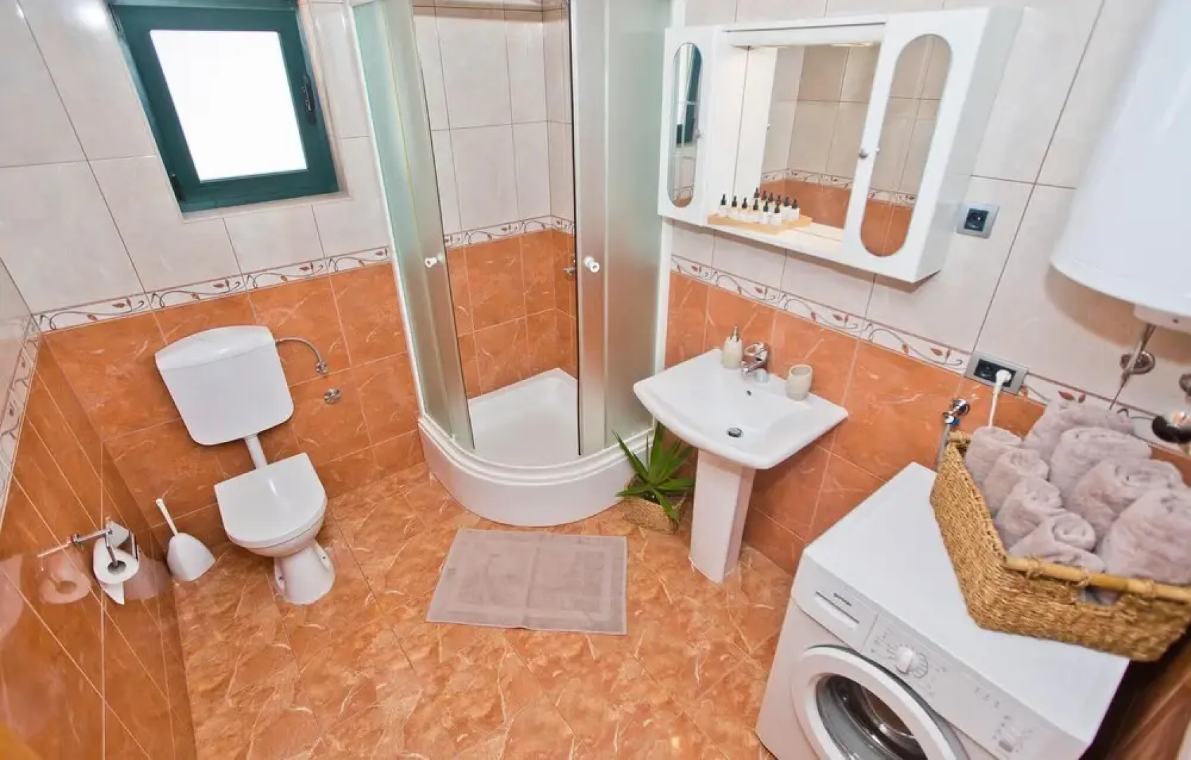 Awesome Home in Bogomolje With Outdoor Swimming Pool, Wifi and 3 Bedrooms