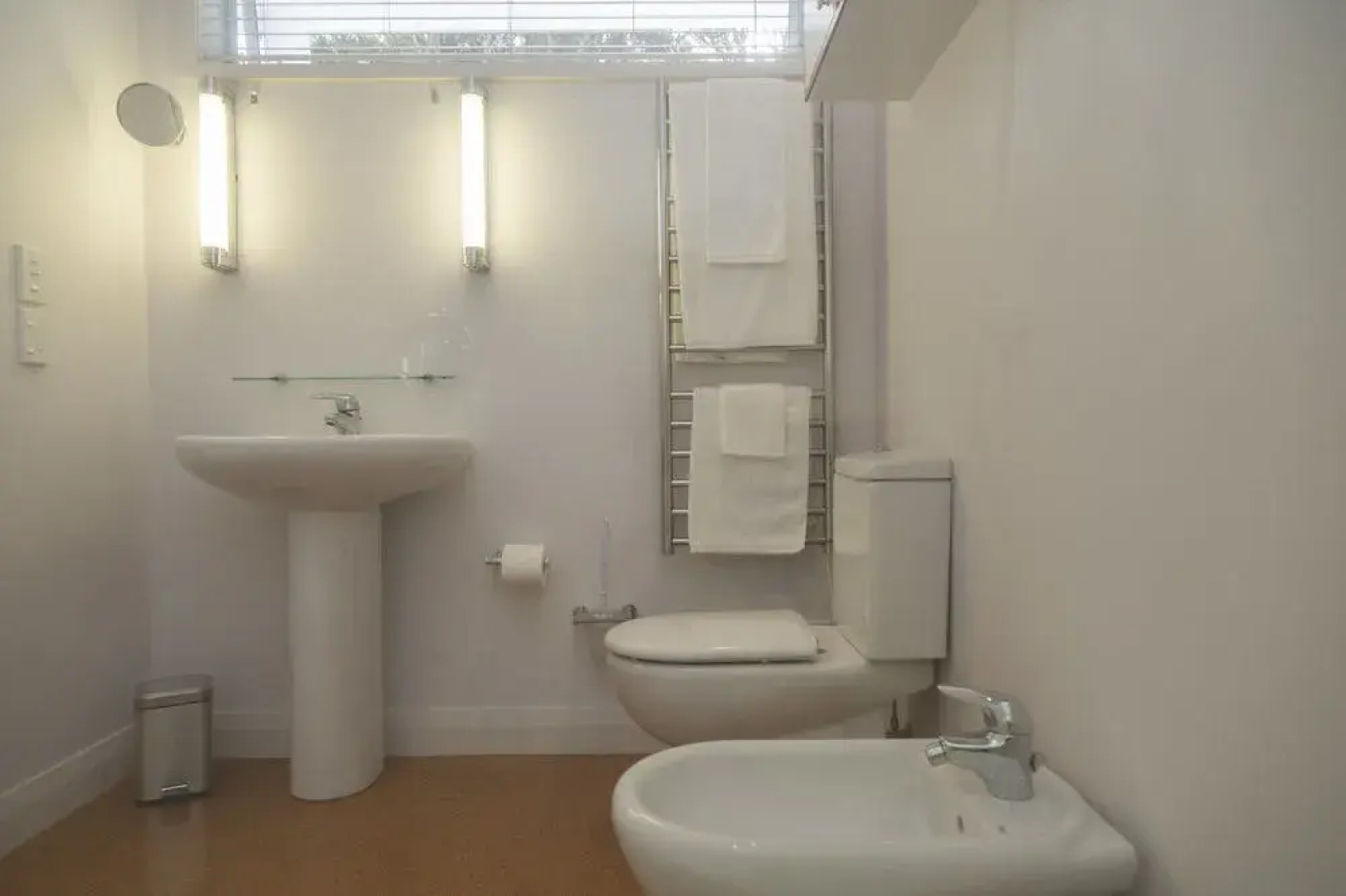 Russell View Apartments