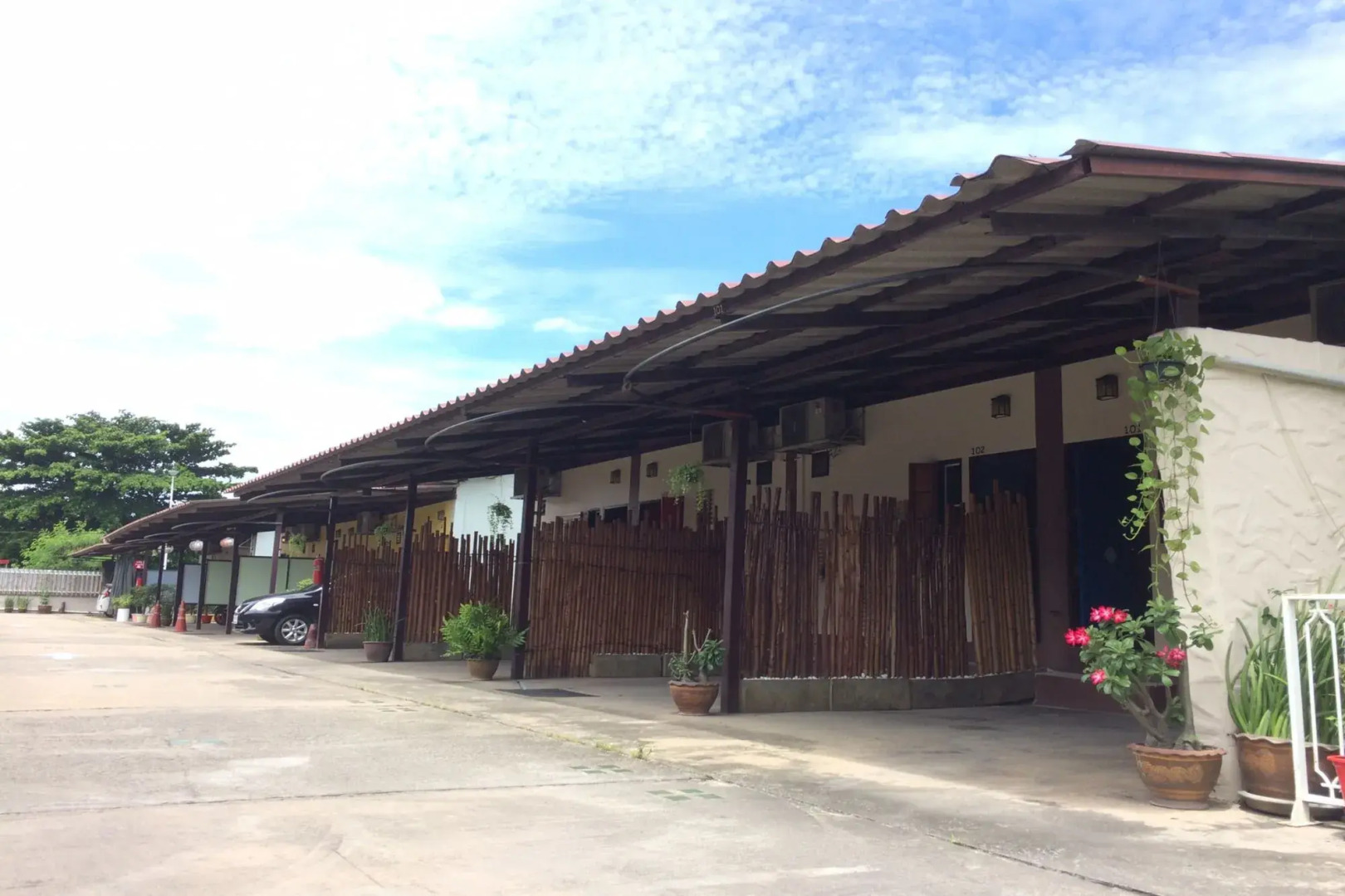 OYO 1160 Top inn Lam Luk Ka