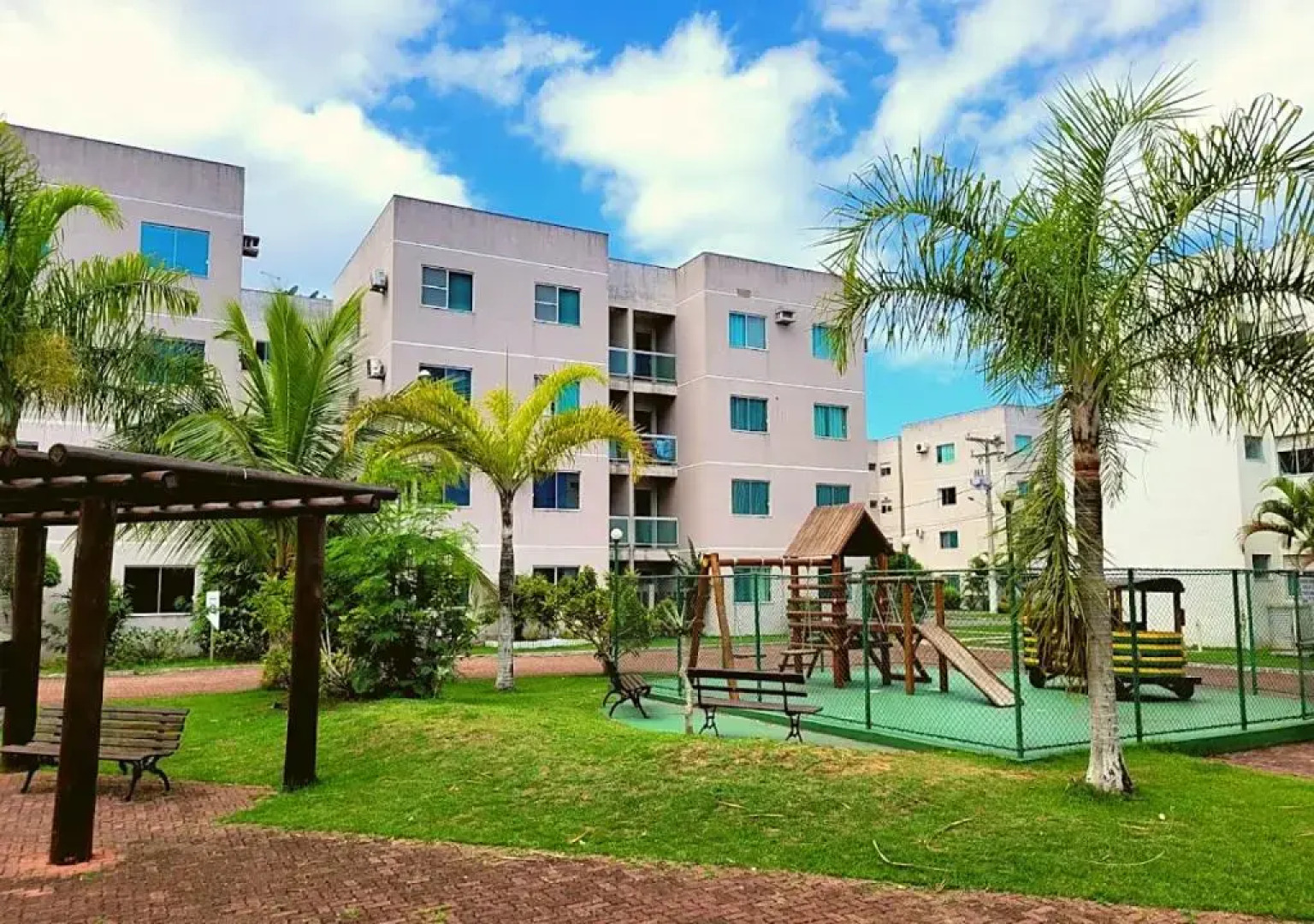 Apartamento de 3 quartos no Marina Clube