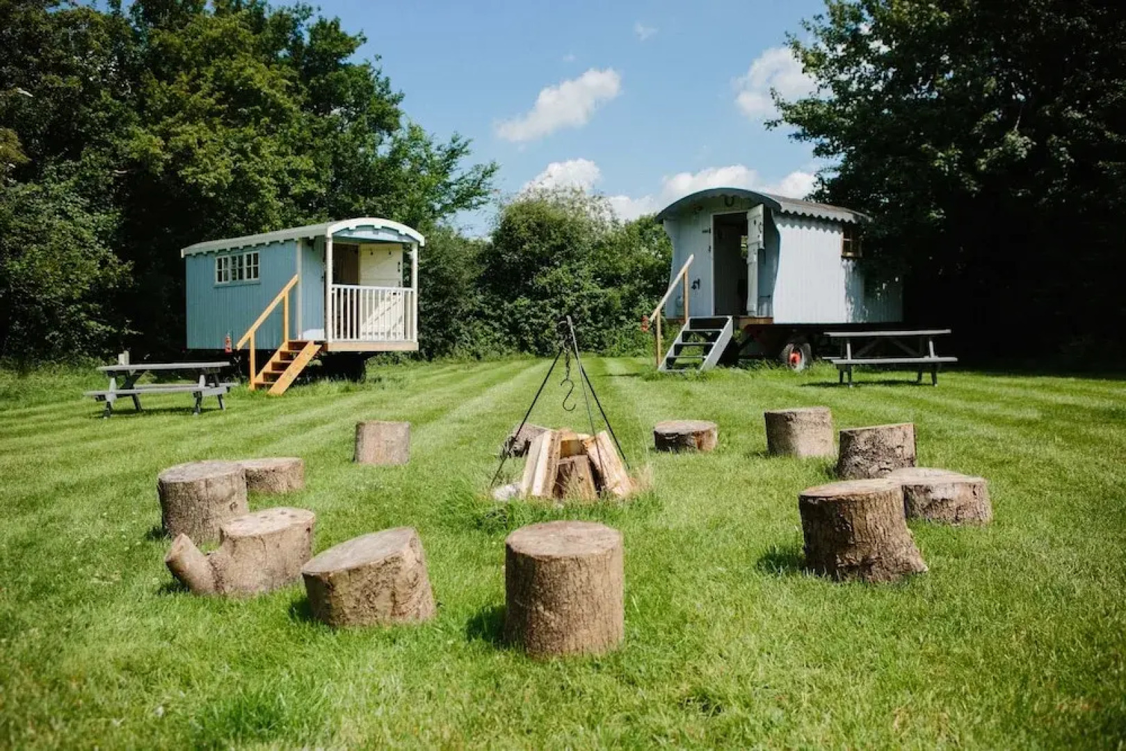 The Cluster @ The Queen - Caravan Park