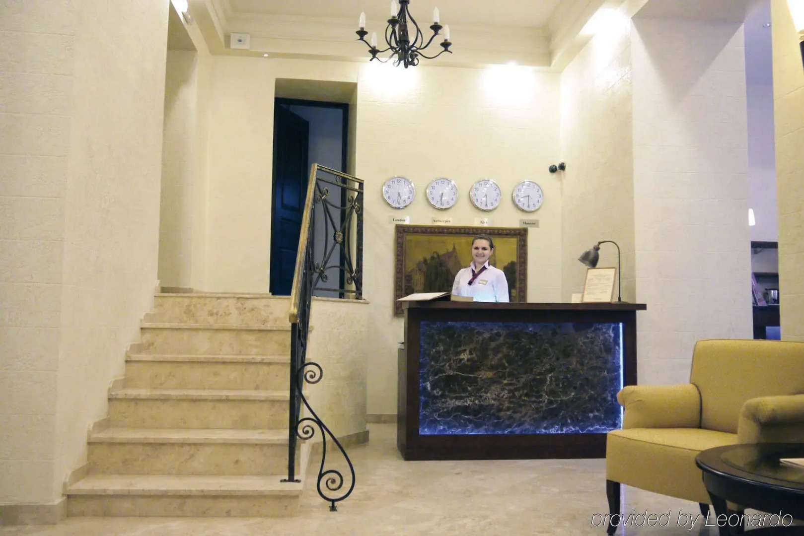 Optima Collection Medievale Львов