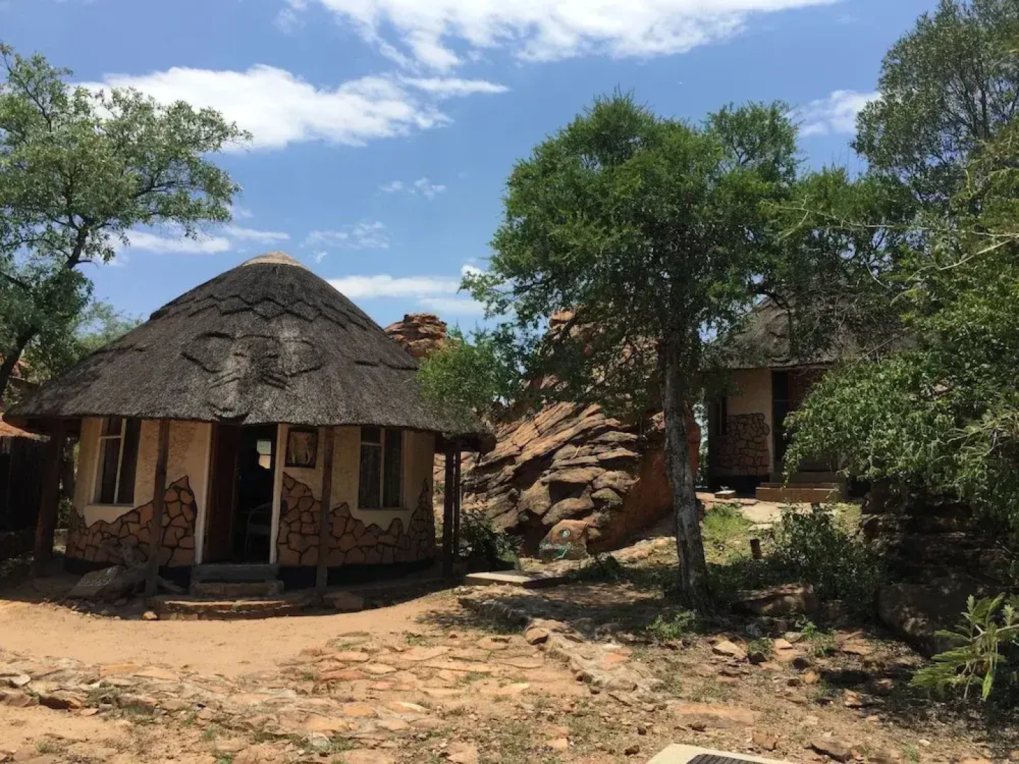 Masama Lodge and Campsite