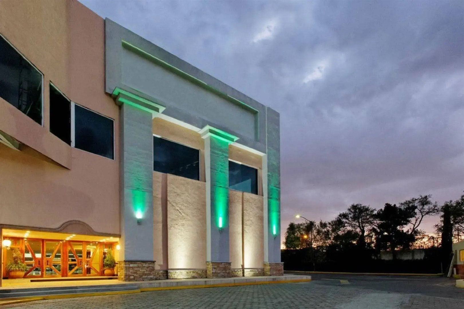 Gran Hotel Plaza Imperial