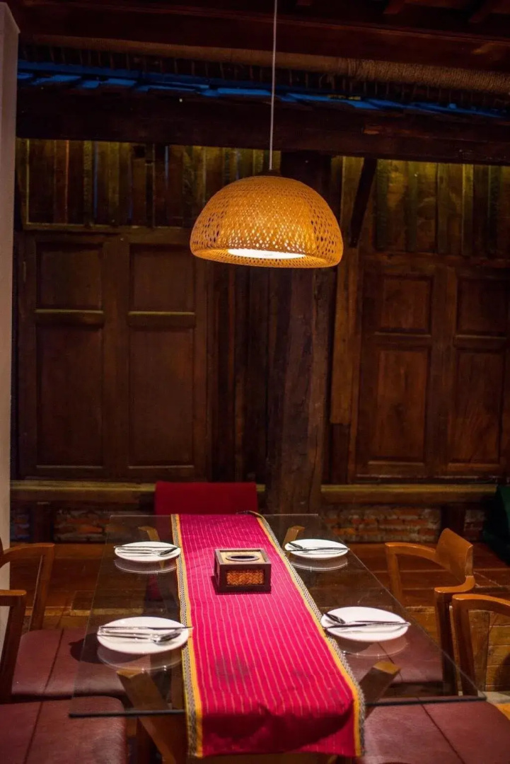 Pah Hotel