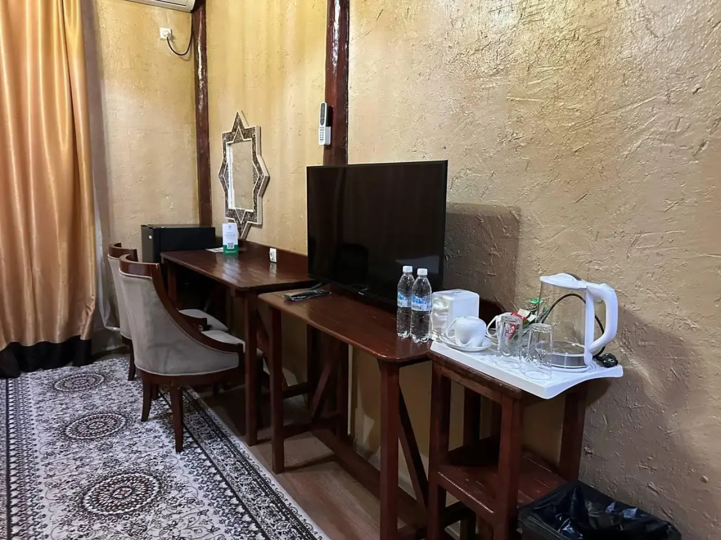 Sultan Kyzyl-Kia (Султан Кызыл-Кия)