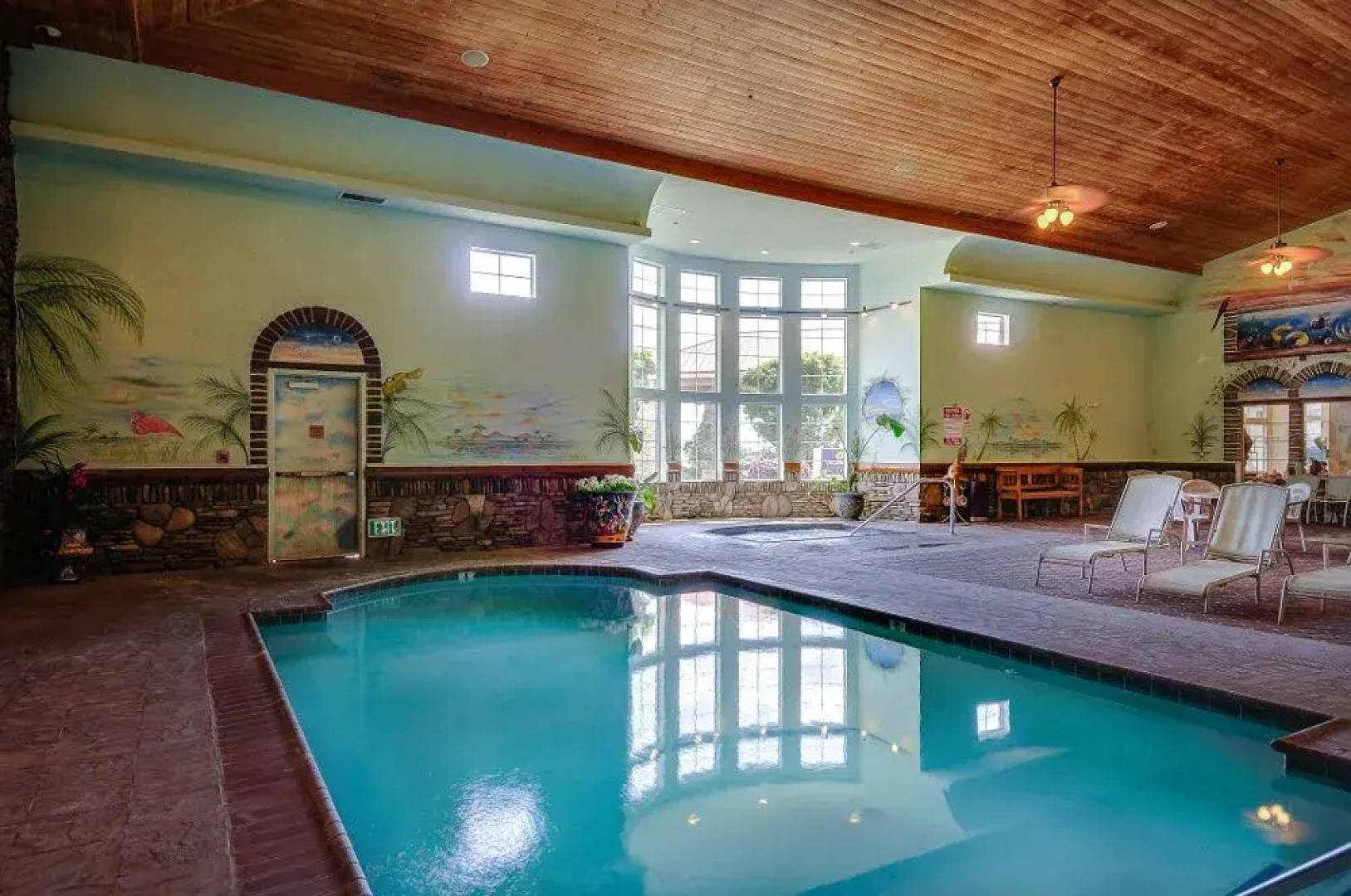 The Lodge at Rolling Hills