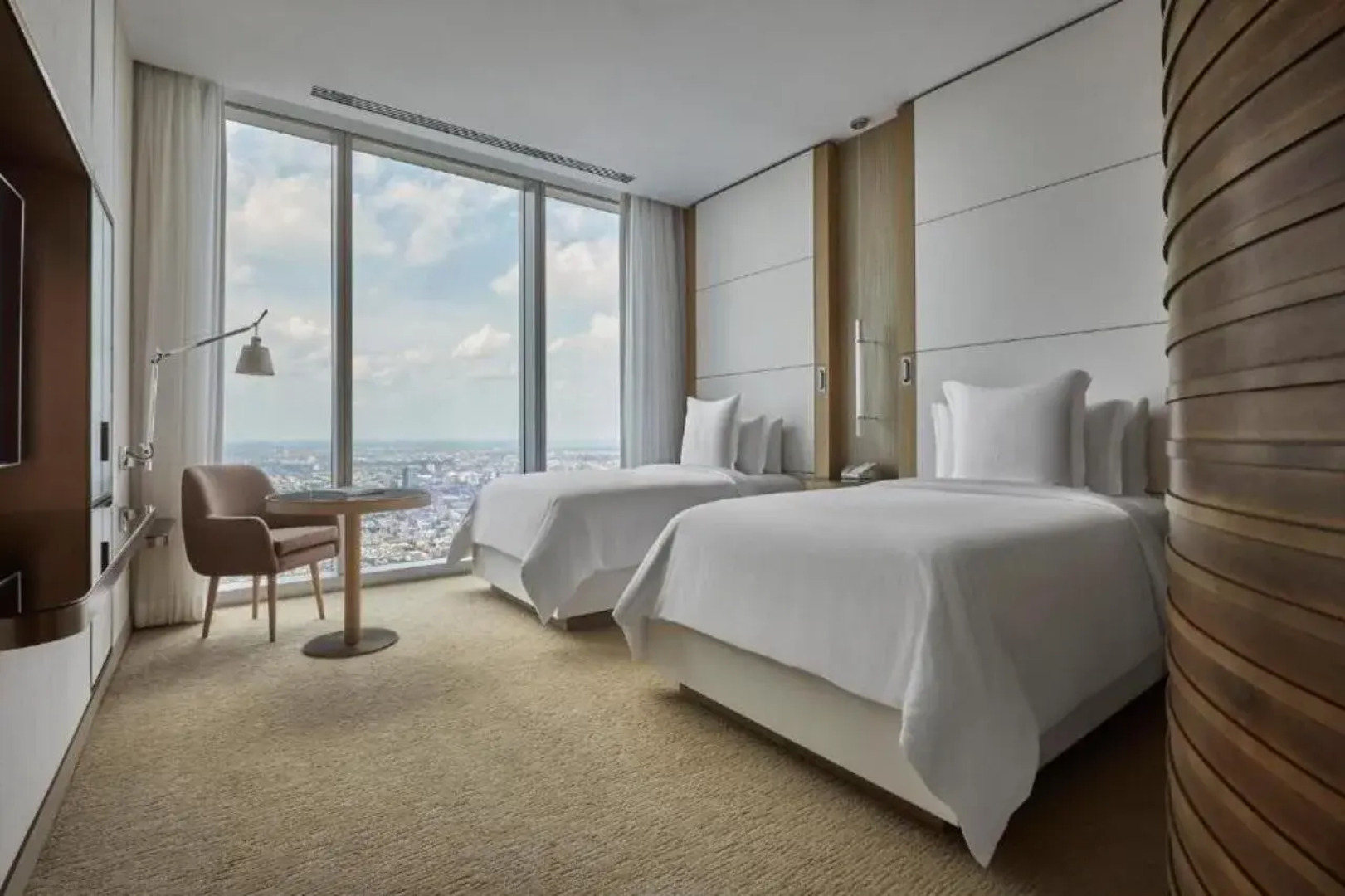 Отель Four Seasons Hotel Philadelphia at Comcast Center