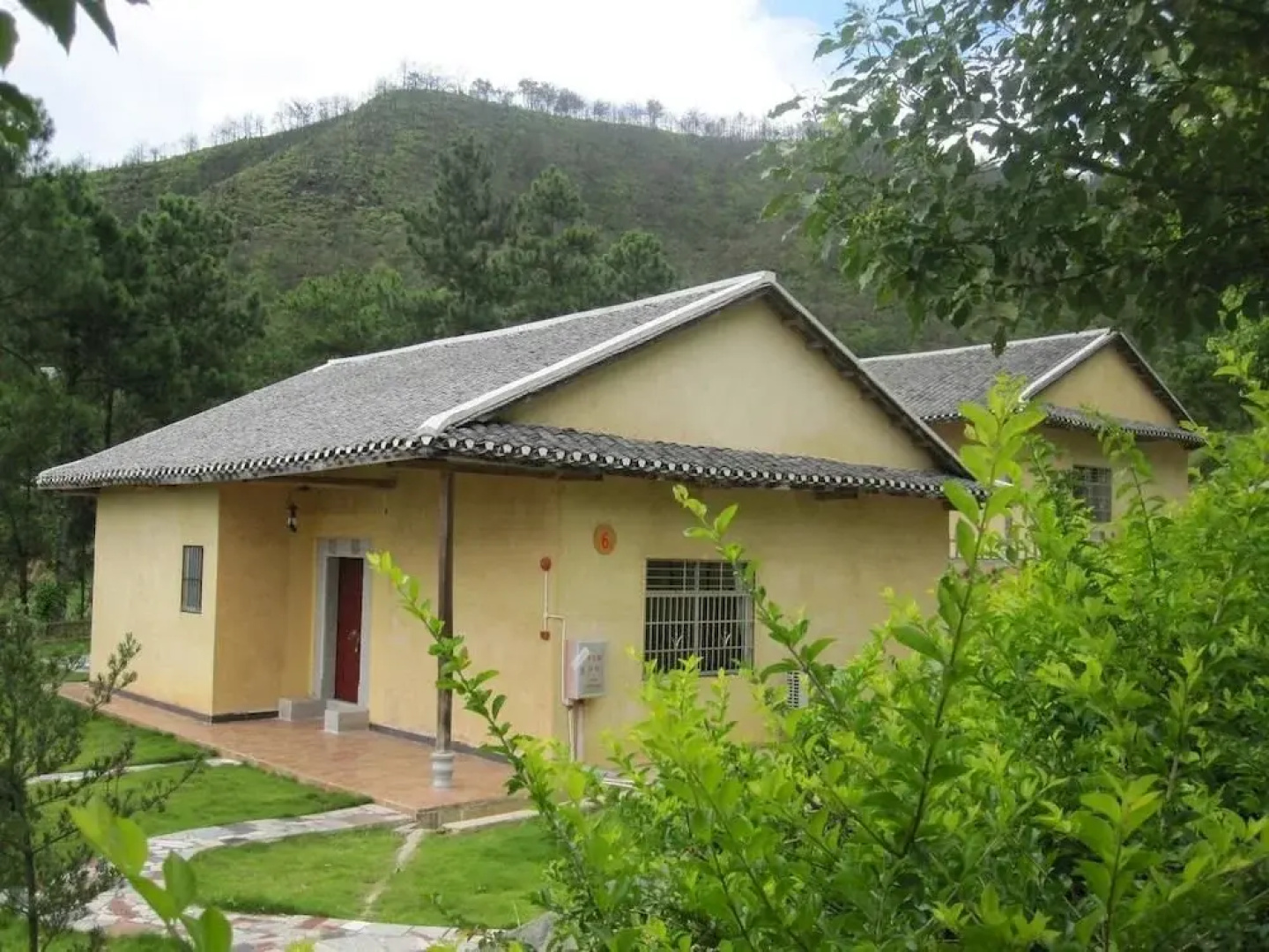 Zhiqing Tribe-longfei Resorts