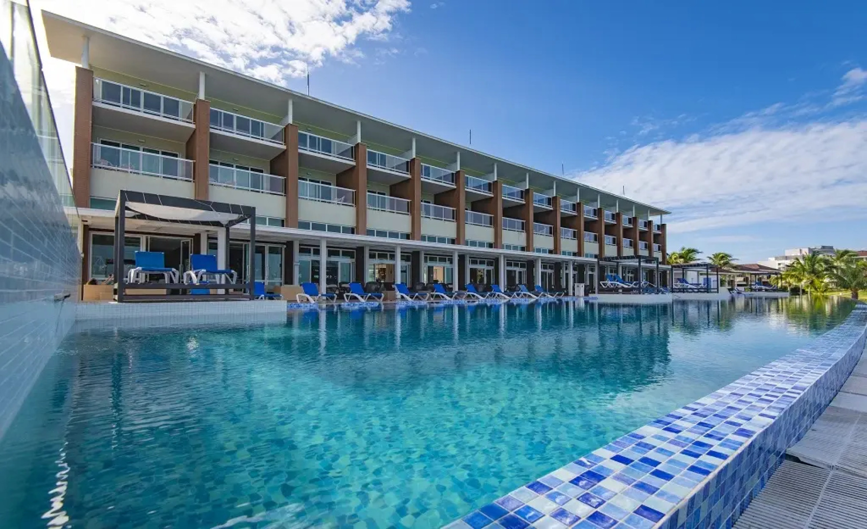 Hotel Playa Vista Azul