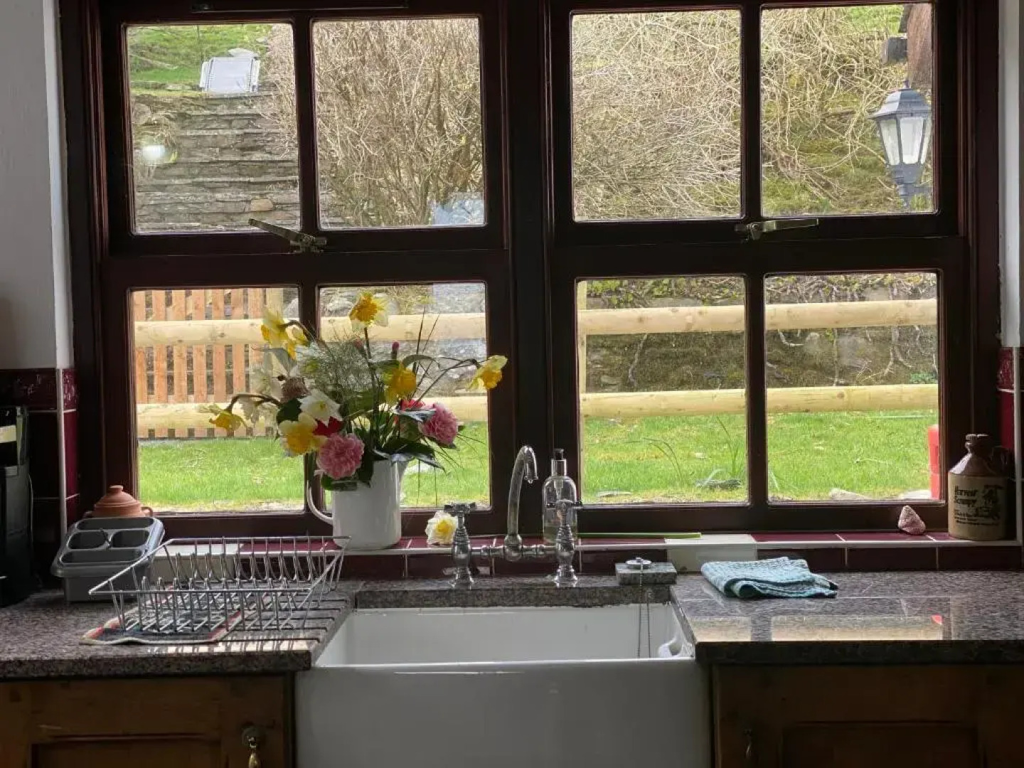 Beautiful secluded farmhouse with hot tub