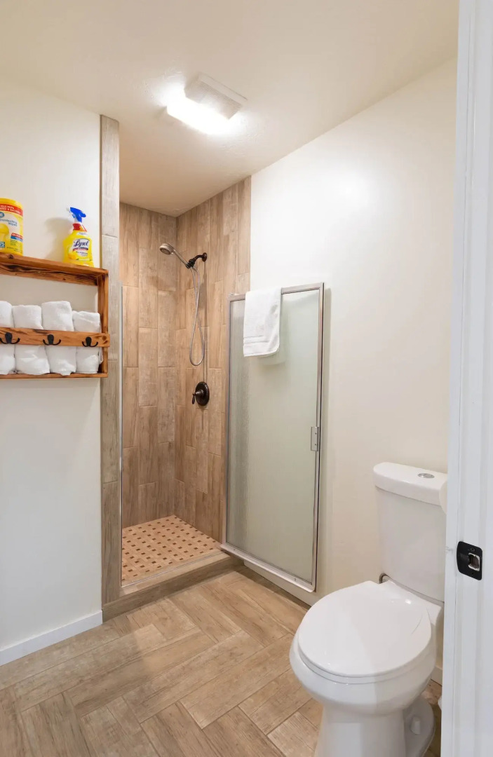 Hurricane Hideaway Lodging