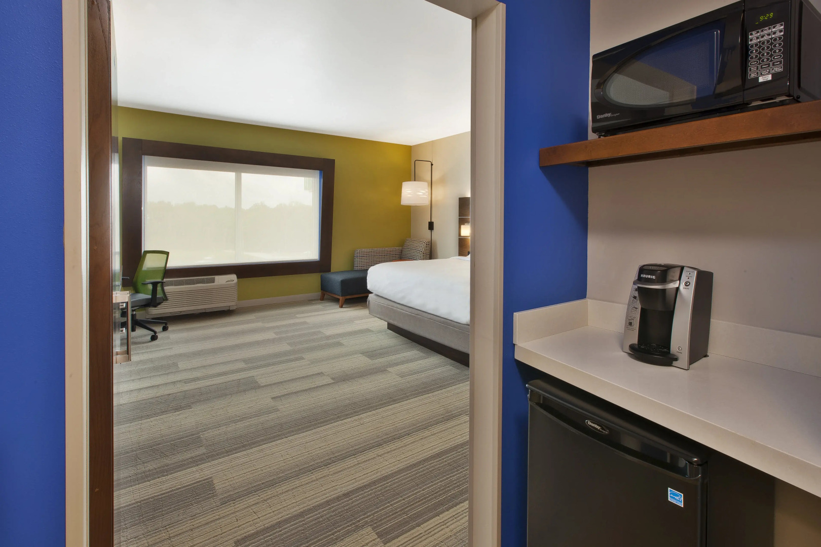 Holiday Inn Express & Suites South Hill by IHG