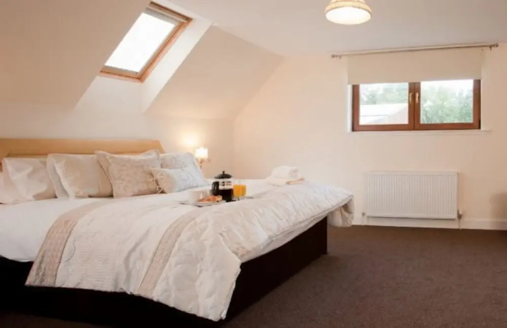 Keepers Lodge with Hot Tub