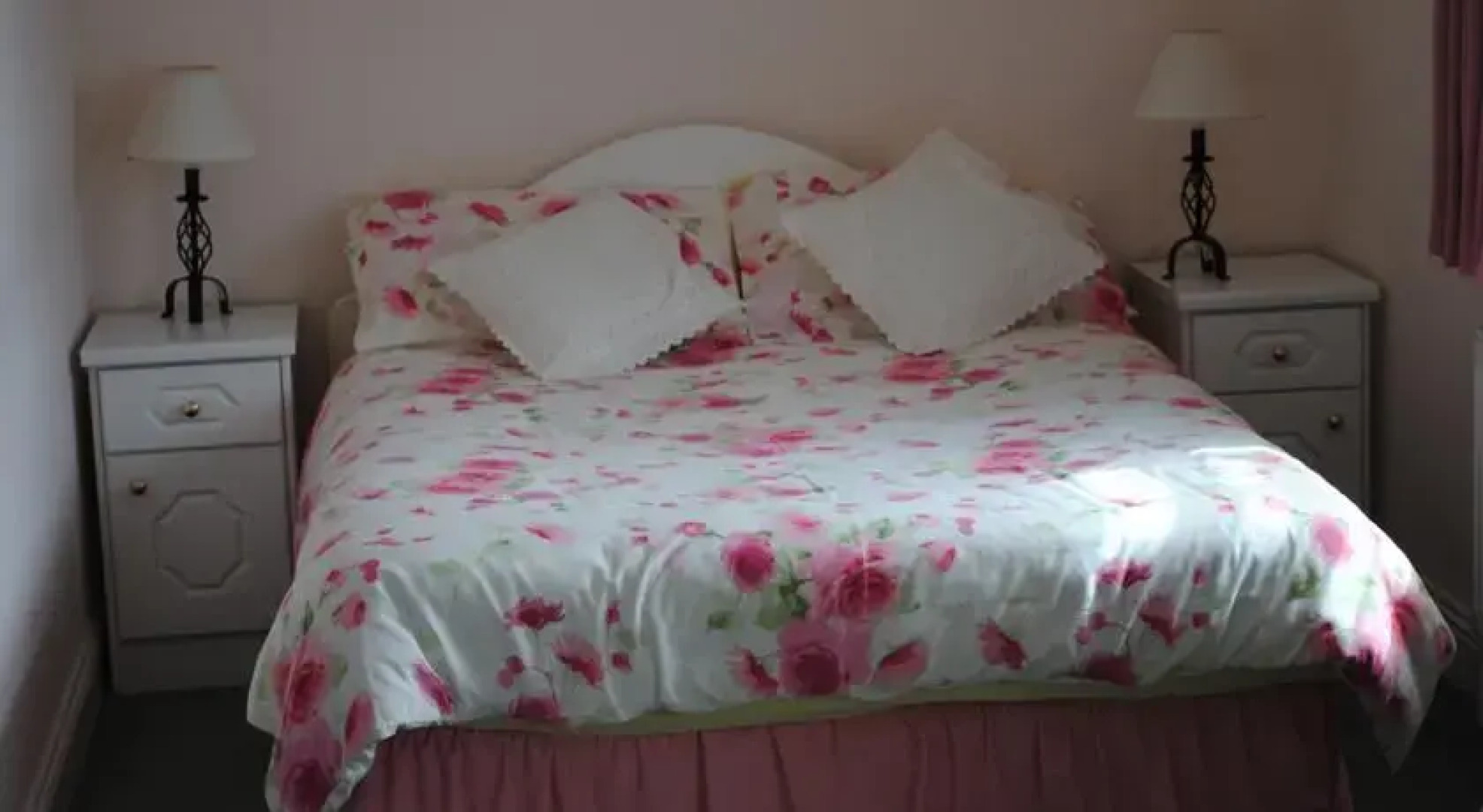 Oldcourt House Bed and Breakfast