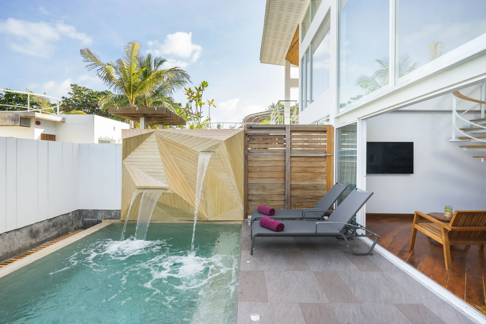 White Sand Samui Resort
