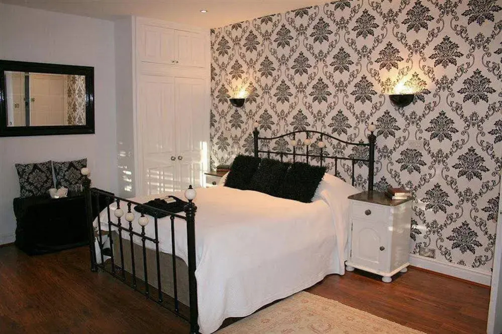 Collin Country House