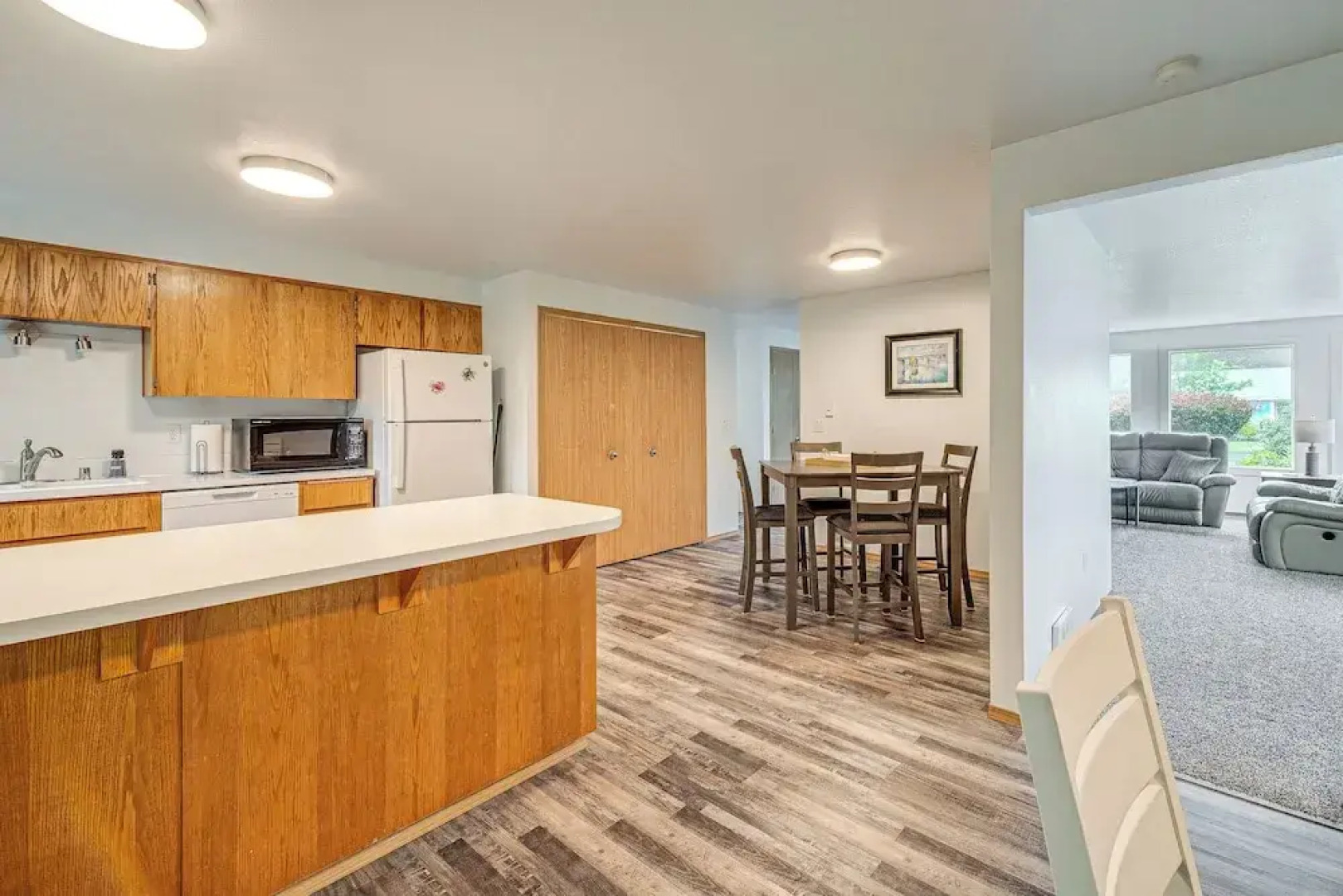 'the Crab Shack' Westport Home Half-mi to Beach!