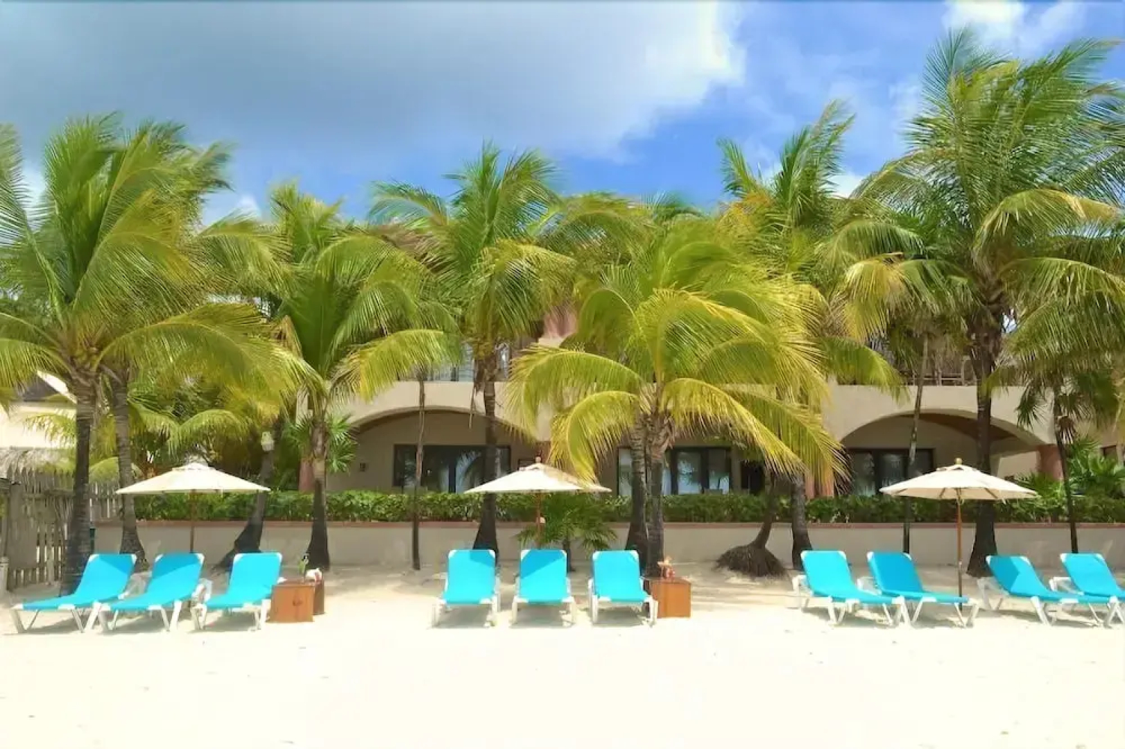 Las Sirenas by Mayan Princess