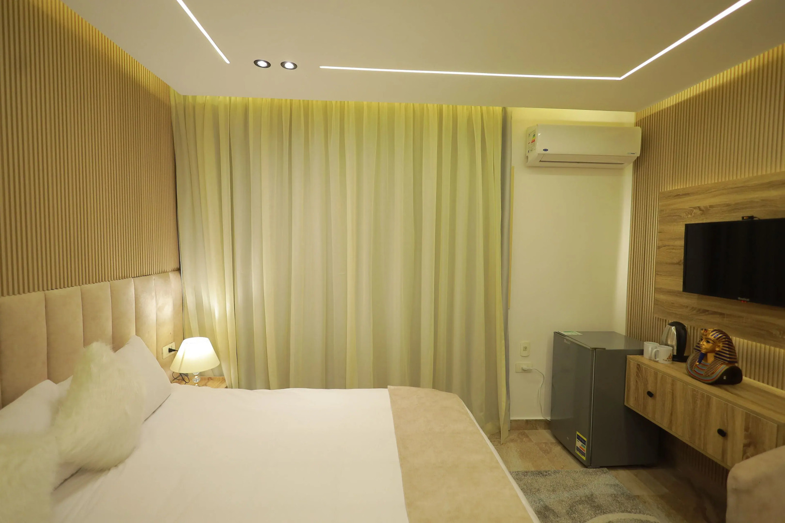 The Muse Pyramids INN