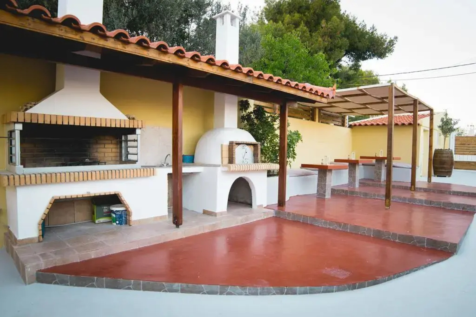 Sunset Apartments near Athens Airport