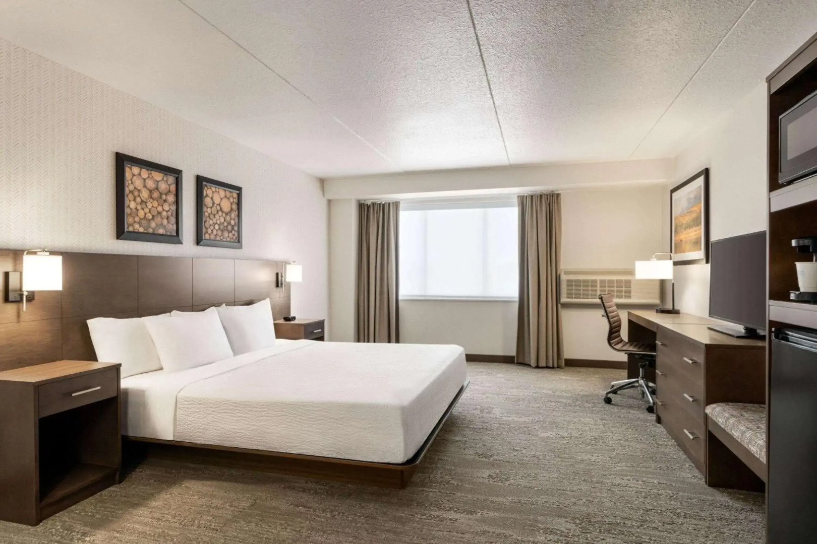 Holiday Inn Express Redding North by IHG