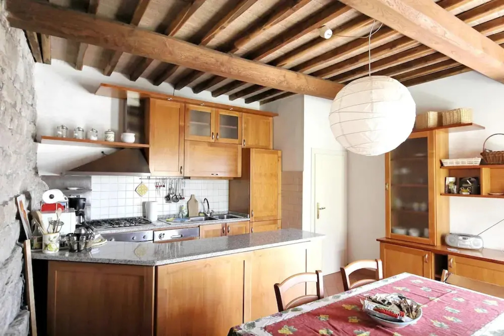 House With 2 Bedrooms in Vicopisano, With Furnished Terrace Near the Beach