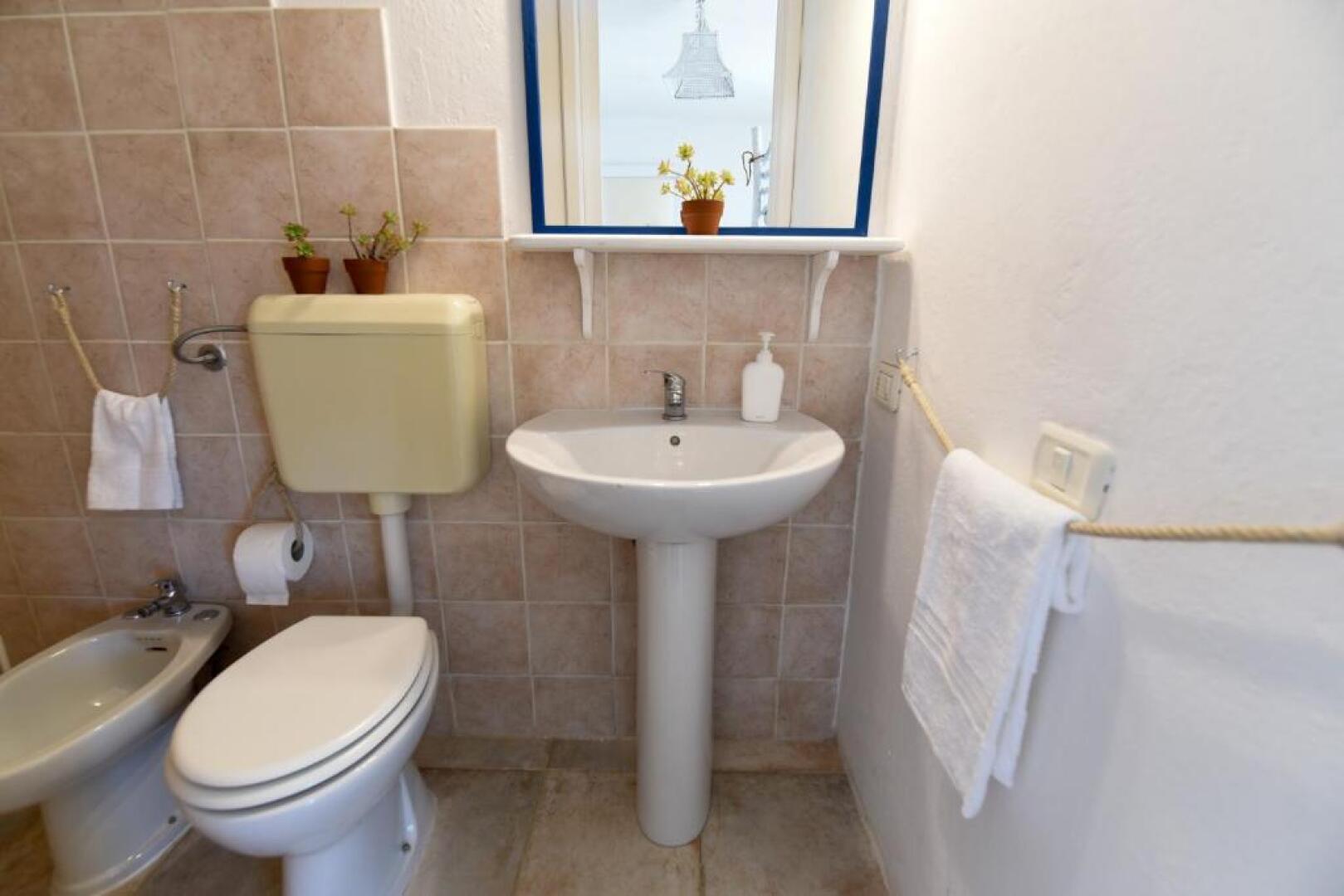 Leuca Cliff Houses by WowHomes