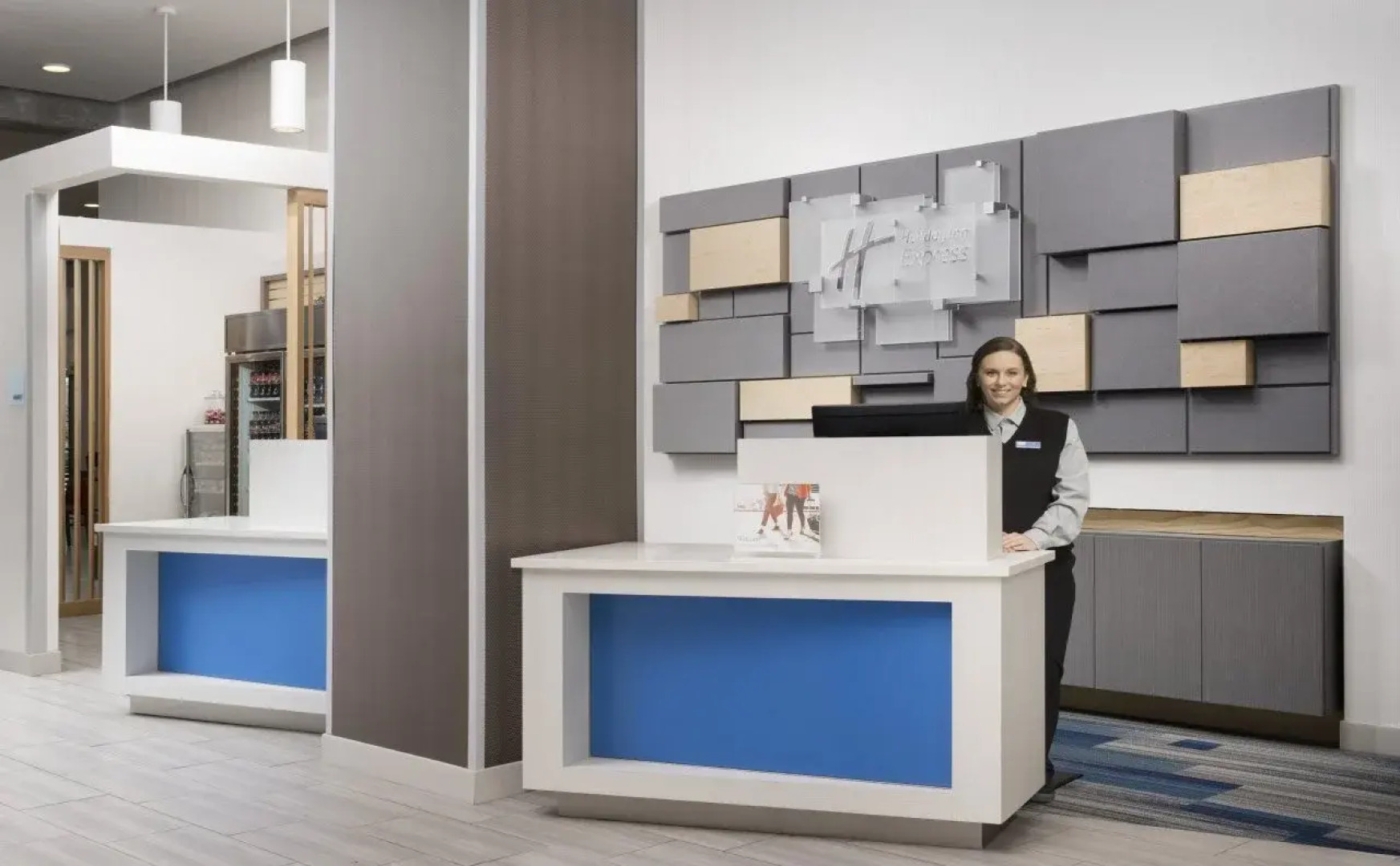 Holiday Inn Express and Suites North Brunswick by IHG
