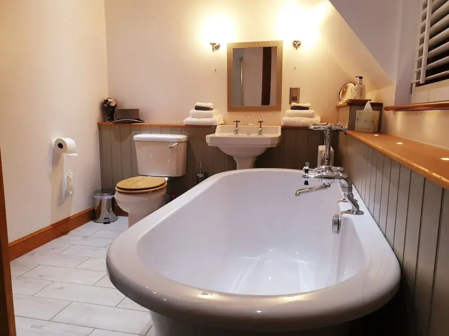 Markstone Farm - Adults Only