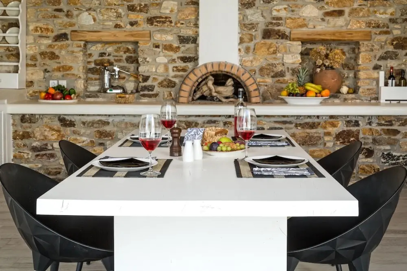 On The Rocks Antiparos