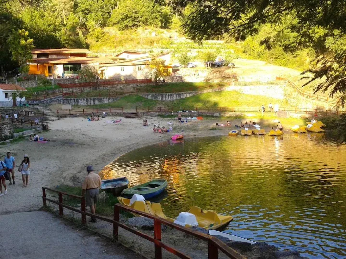 House With 4 Bedrooms in O Saviñao, With Enclosed Garden and Wifi - 3