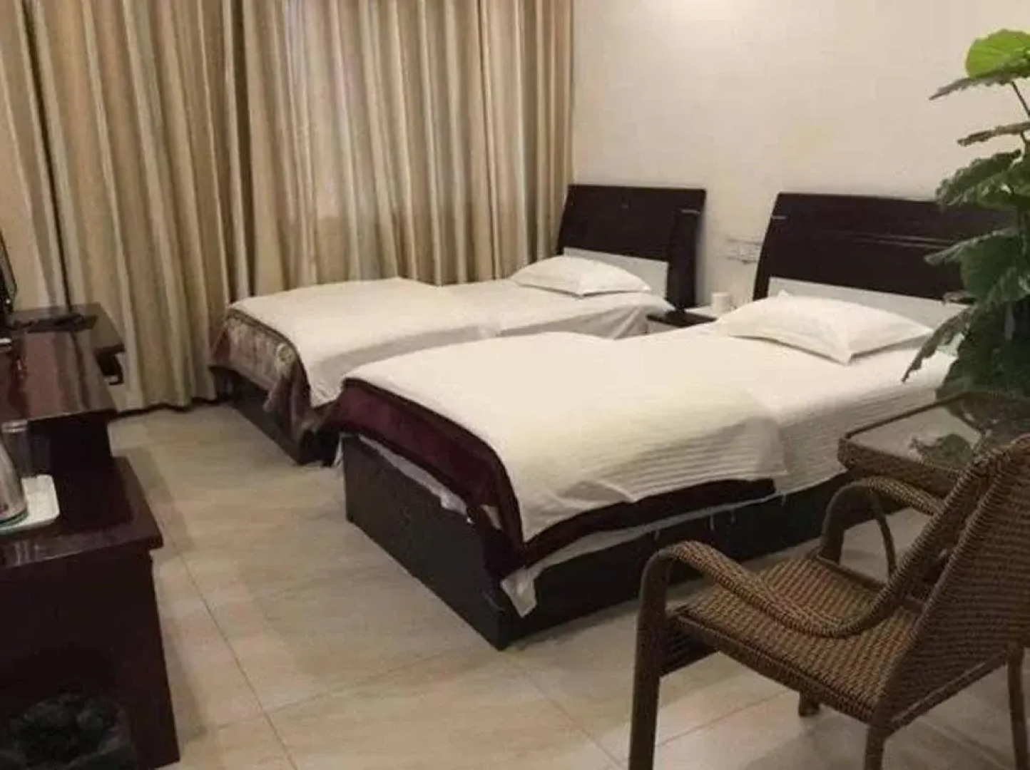 An County Zhengxing Business Hotel