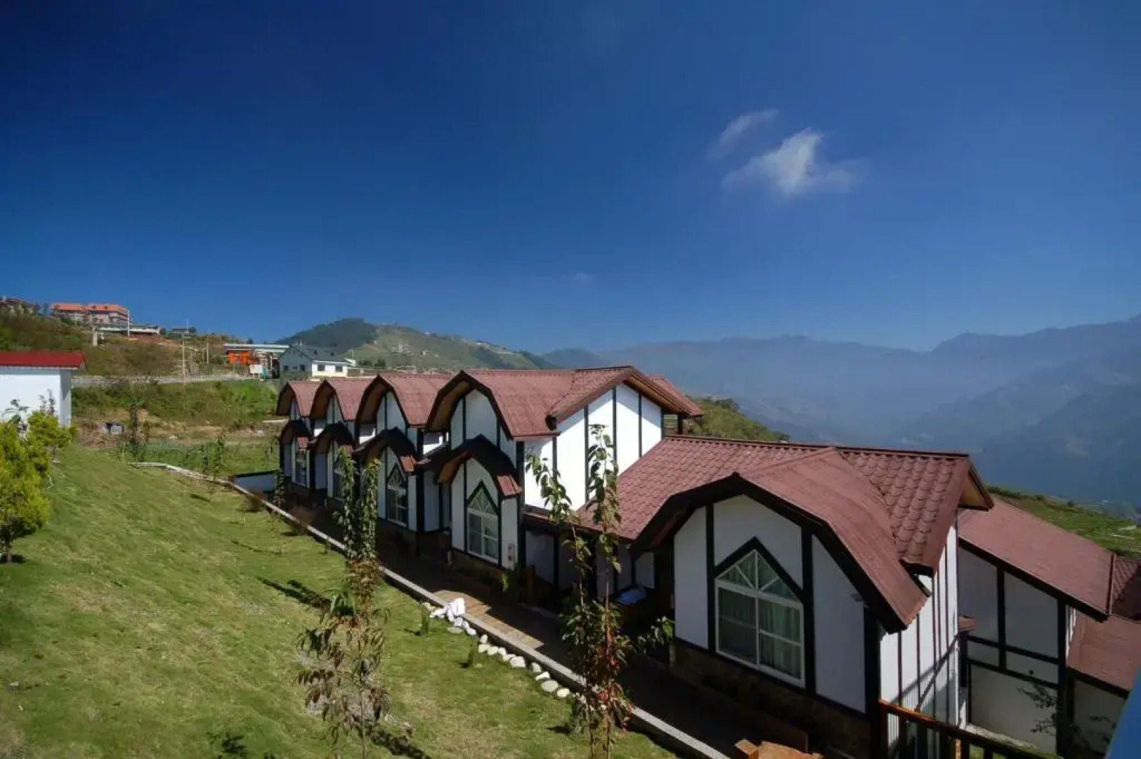 Sea of Clouds Vacation Villa