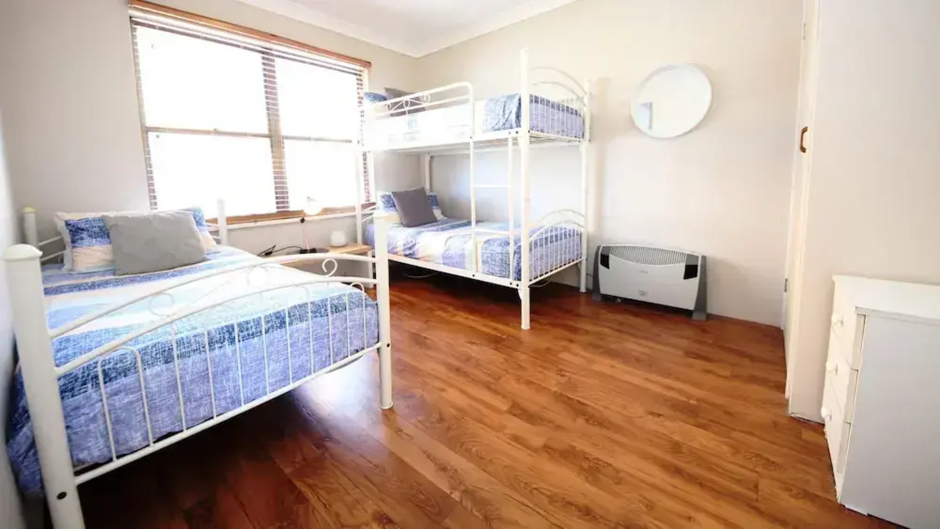 Dunbar Court  Unit 5 at South West Rocks